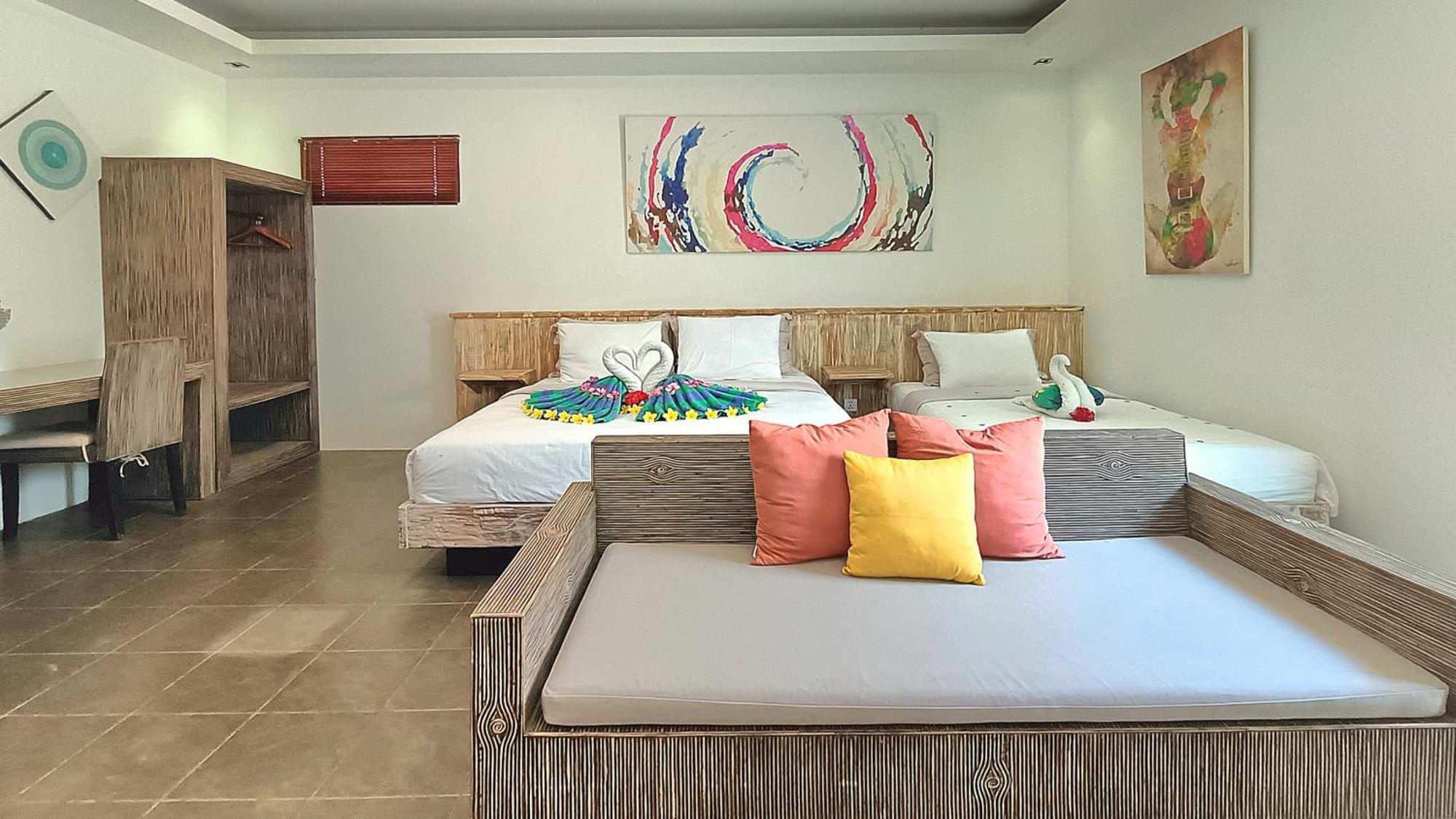 Deluxe Triple Room