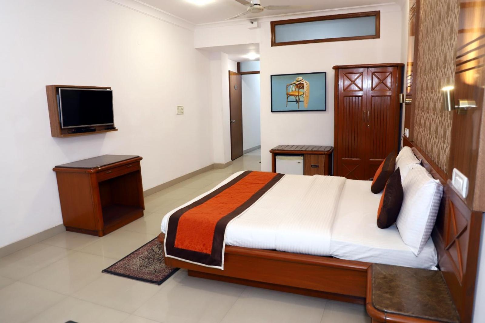 Luxury Triple Room