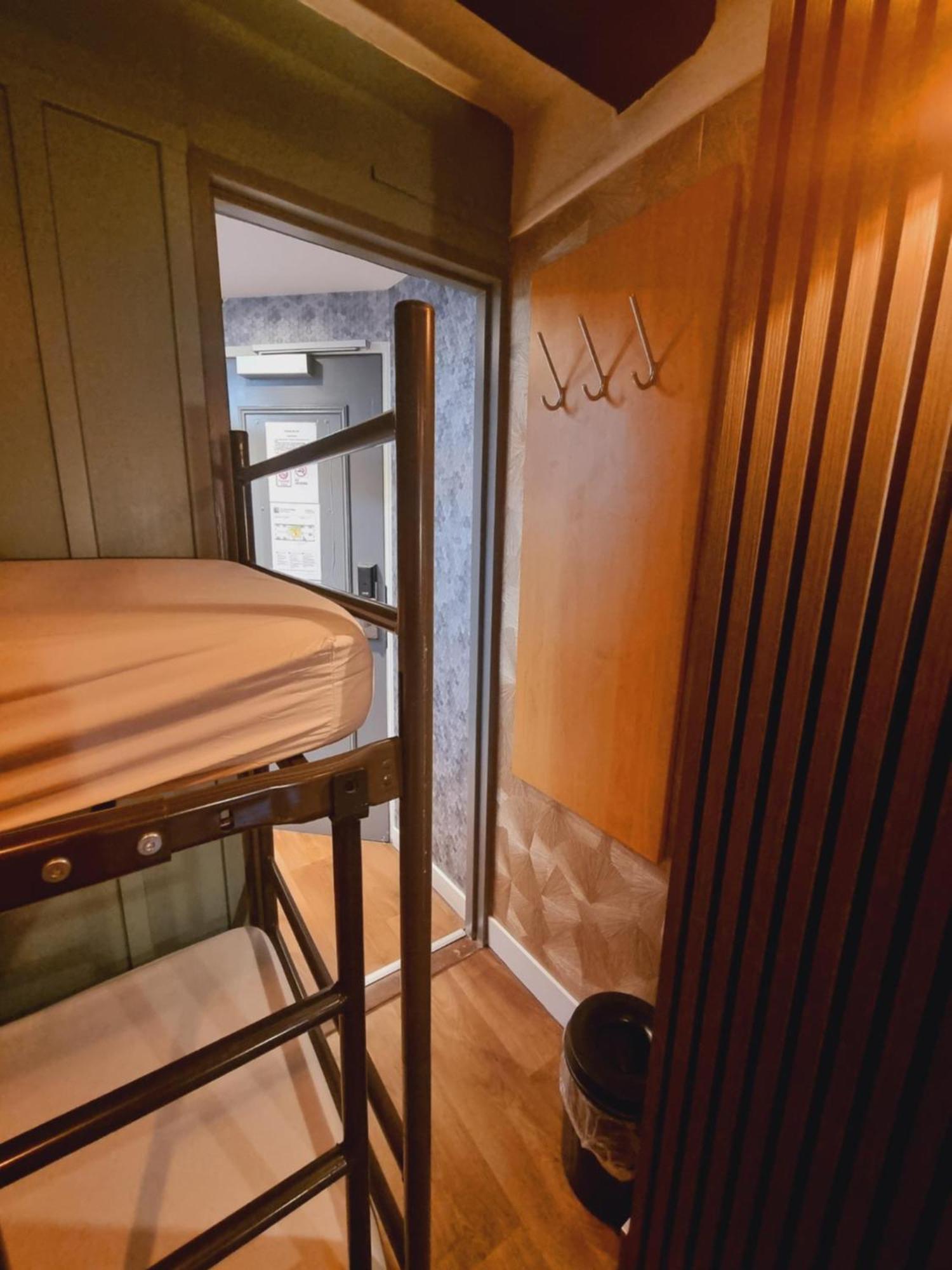 8-Bed Mixed Dormitory Room