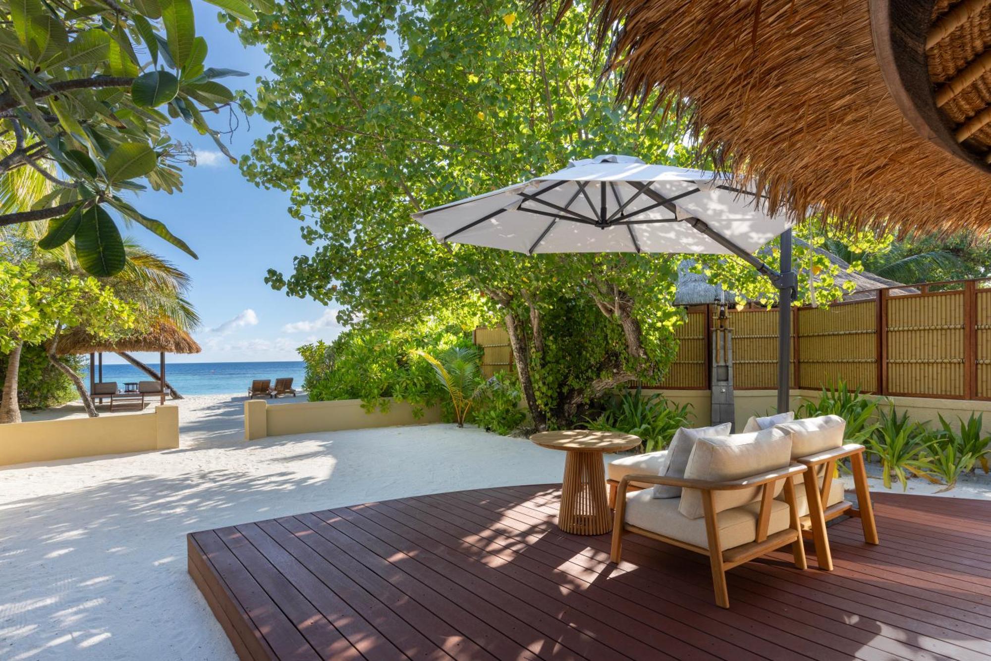 Beachfront Sunset View Pool Villa