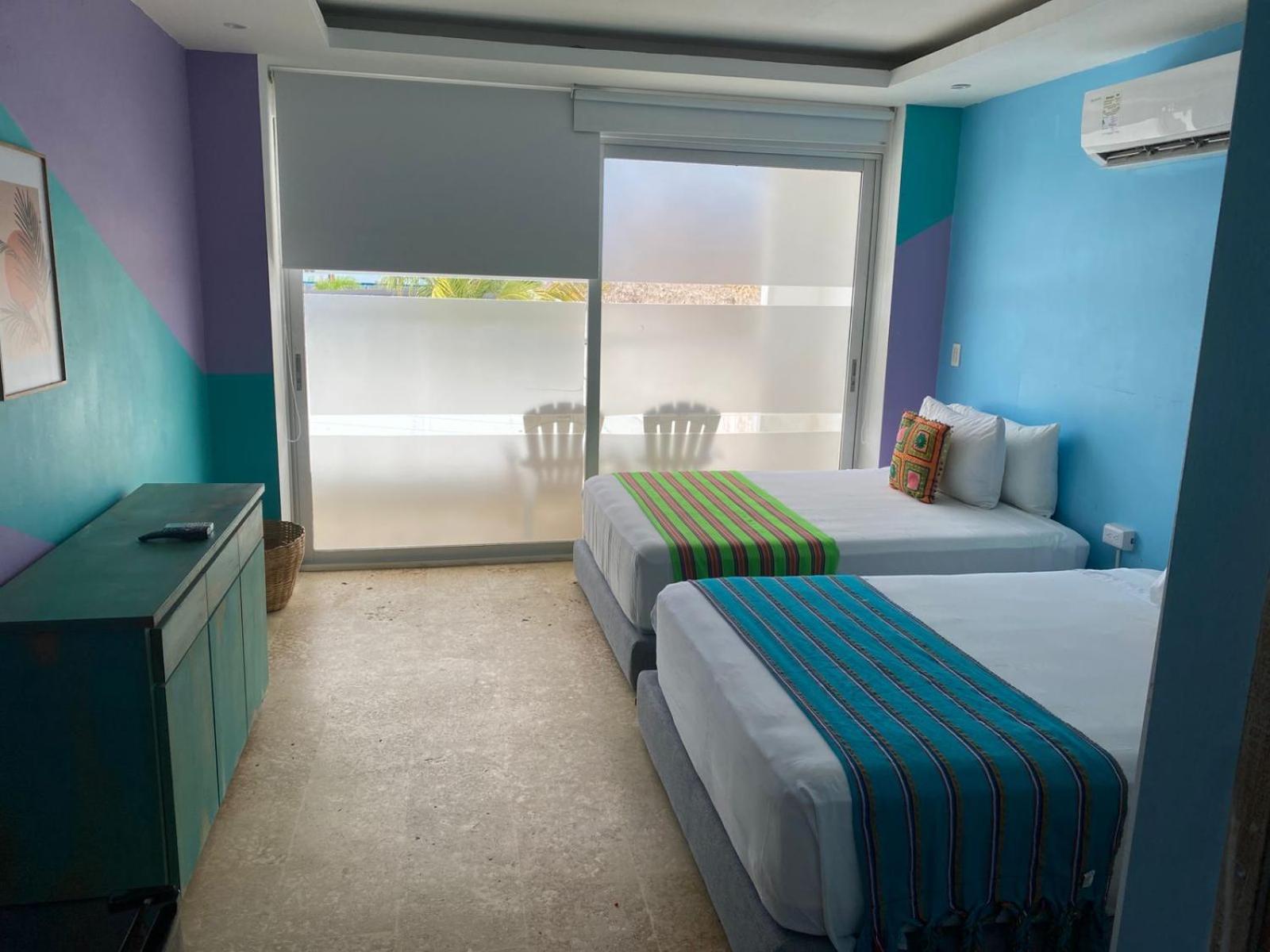 Deluxe Twin Room with Sea View