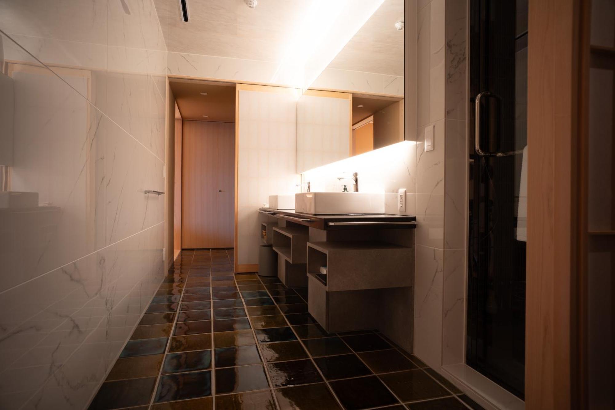 Deluxe Twin Room with Sea View