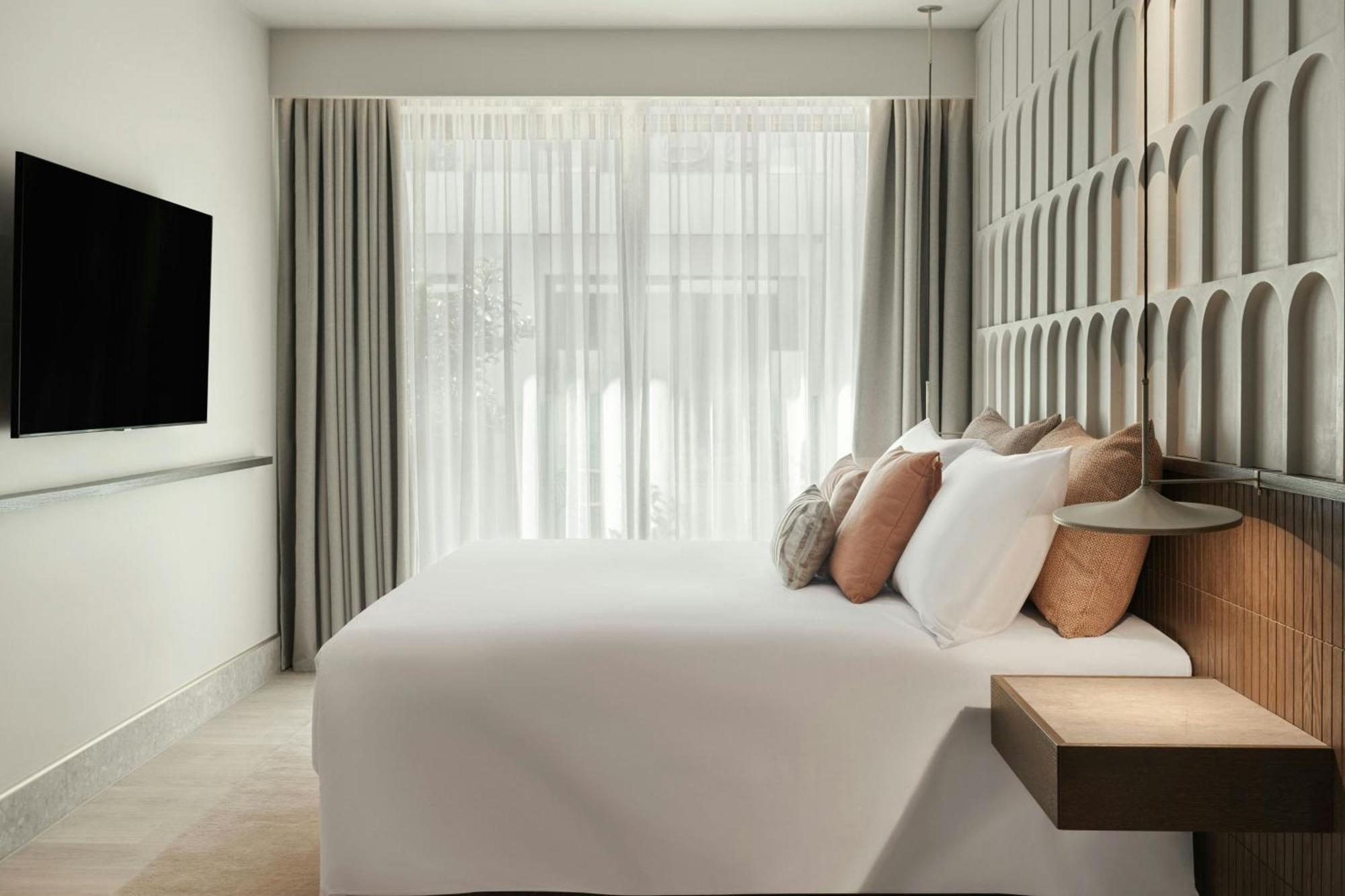 Classic King Room with Urban View and some with Balcony