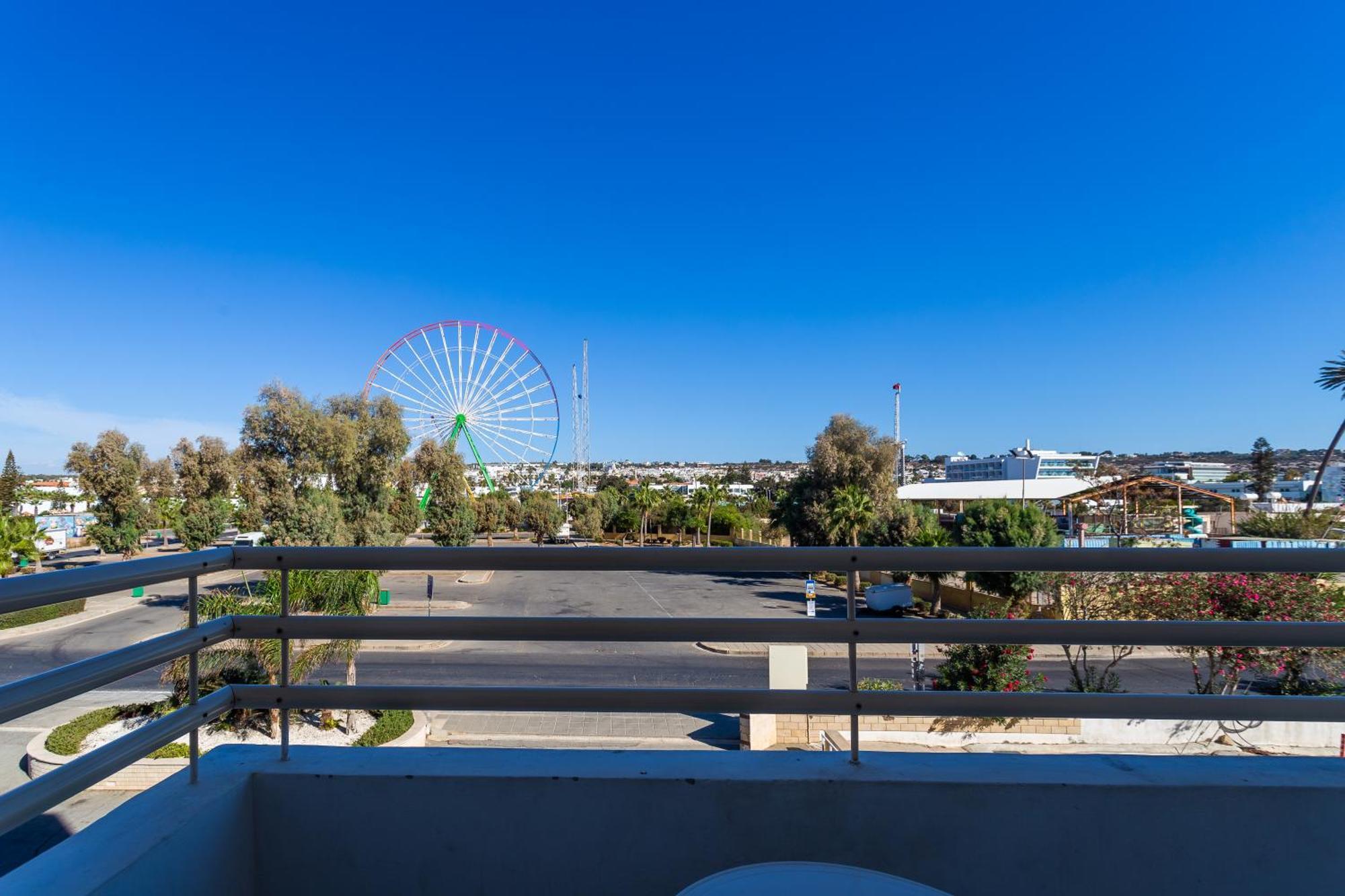 Double Room with Balcony (2 Adults + 1 Child)
