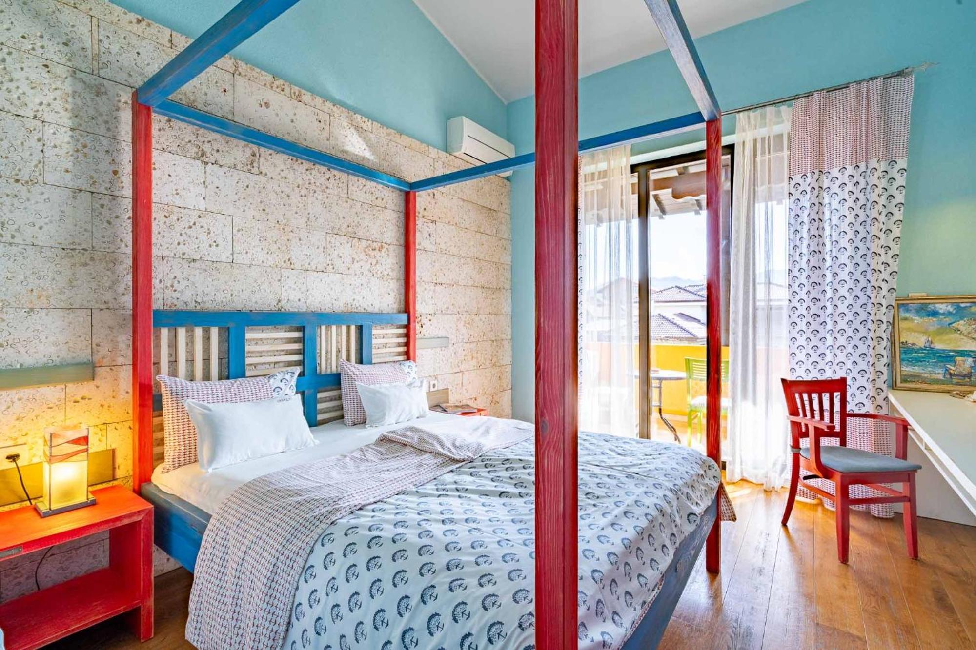 Studio with Doublebed - Sea impressions