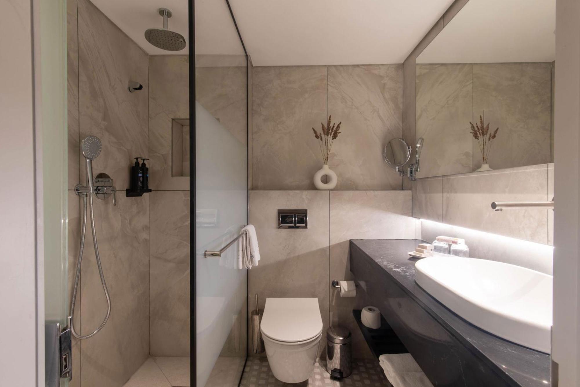 Deluxe  Room