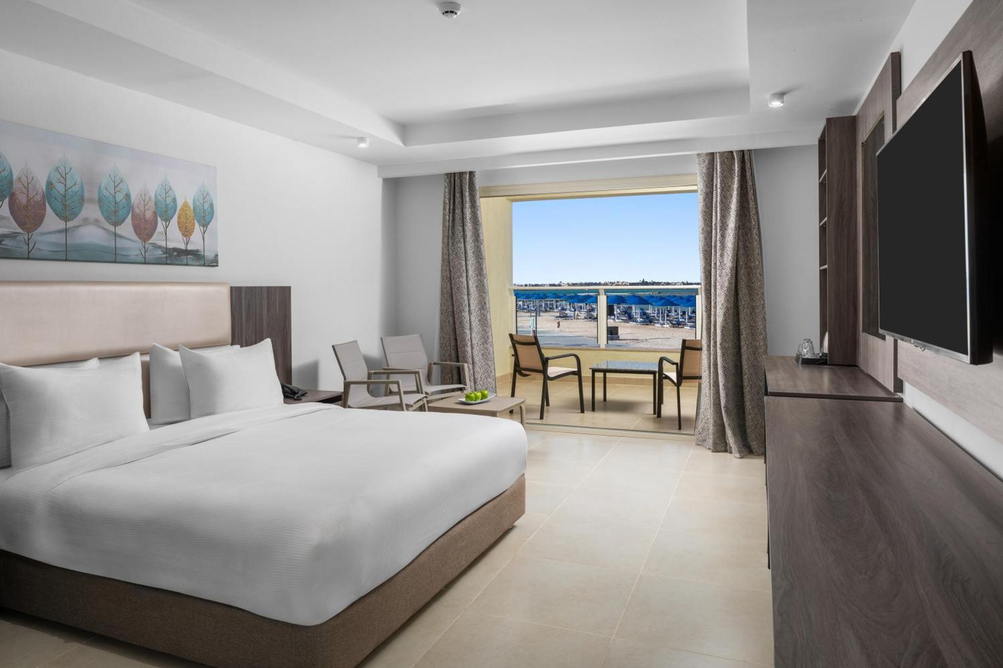 Deluxe Double or Twin Room with Sea View