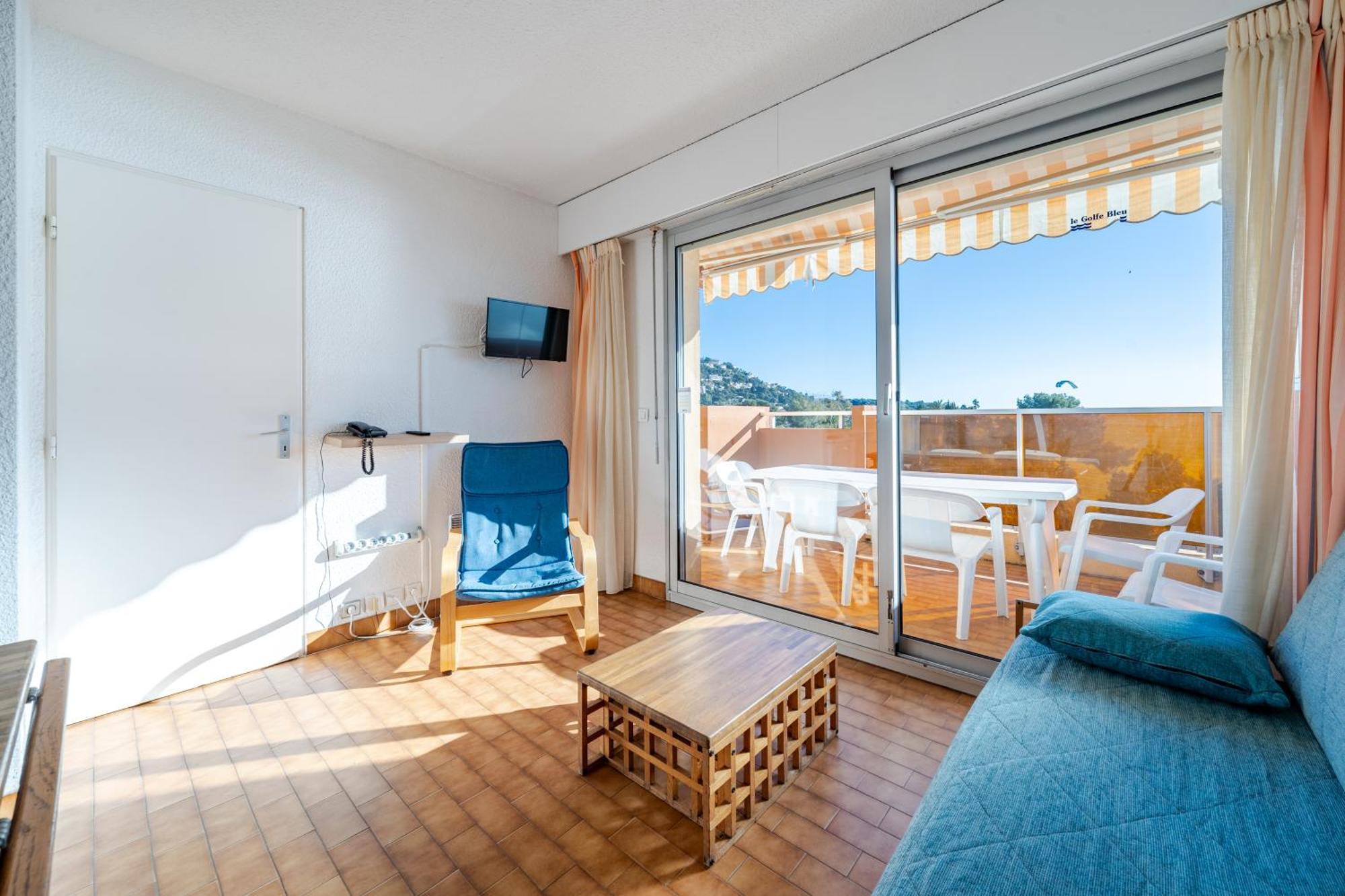 One-Bedroom Apartment (5-6 People)
