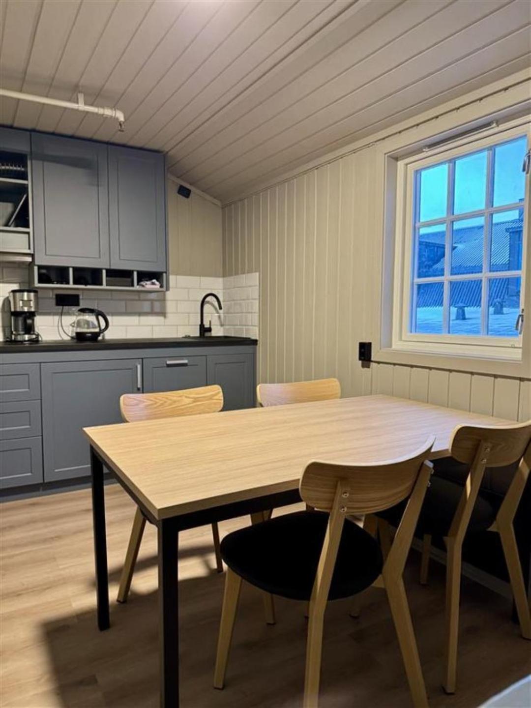 Two-Bedroom Deluxe Apartment with Harbor View