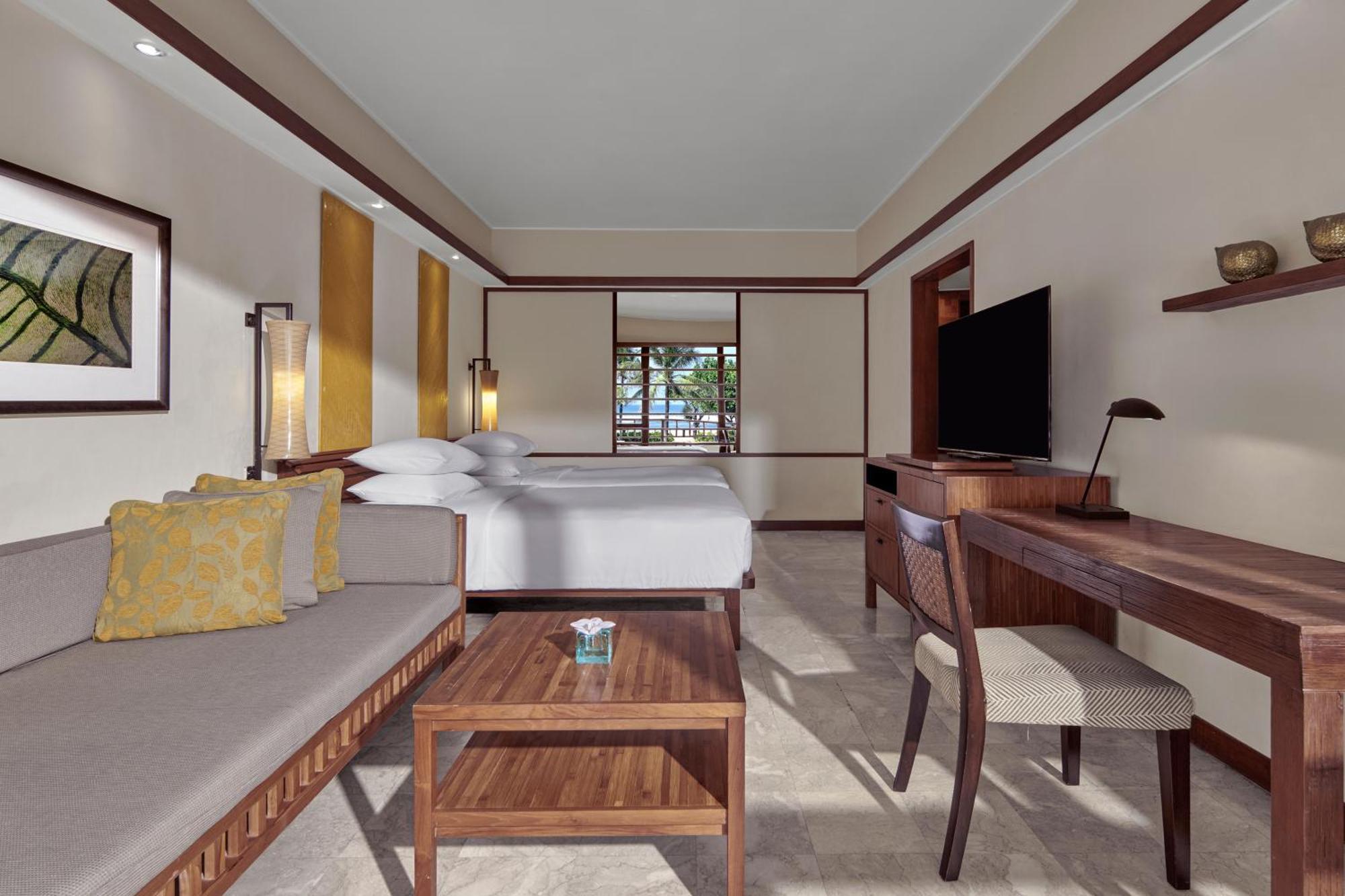 Twin Room with Ocean View - Club Access