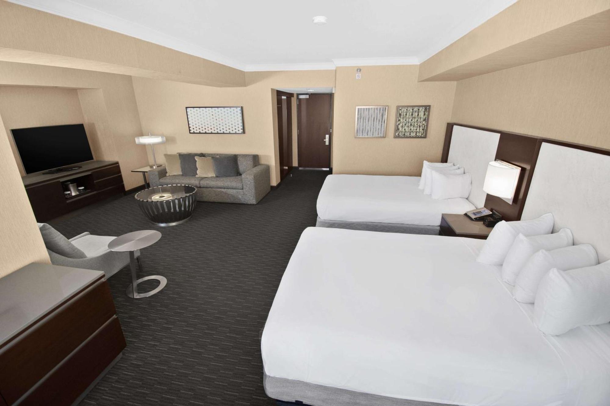 Junior Suite with Two Queen Beds