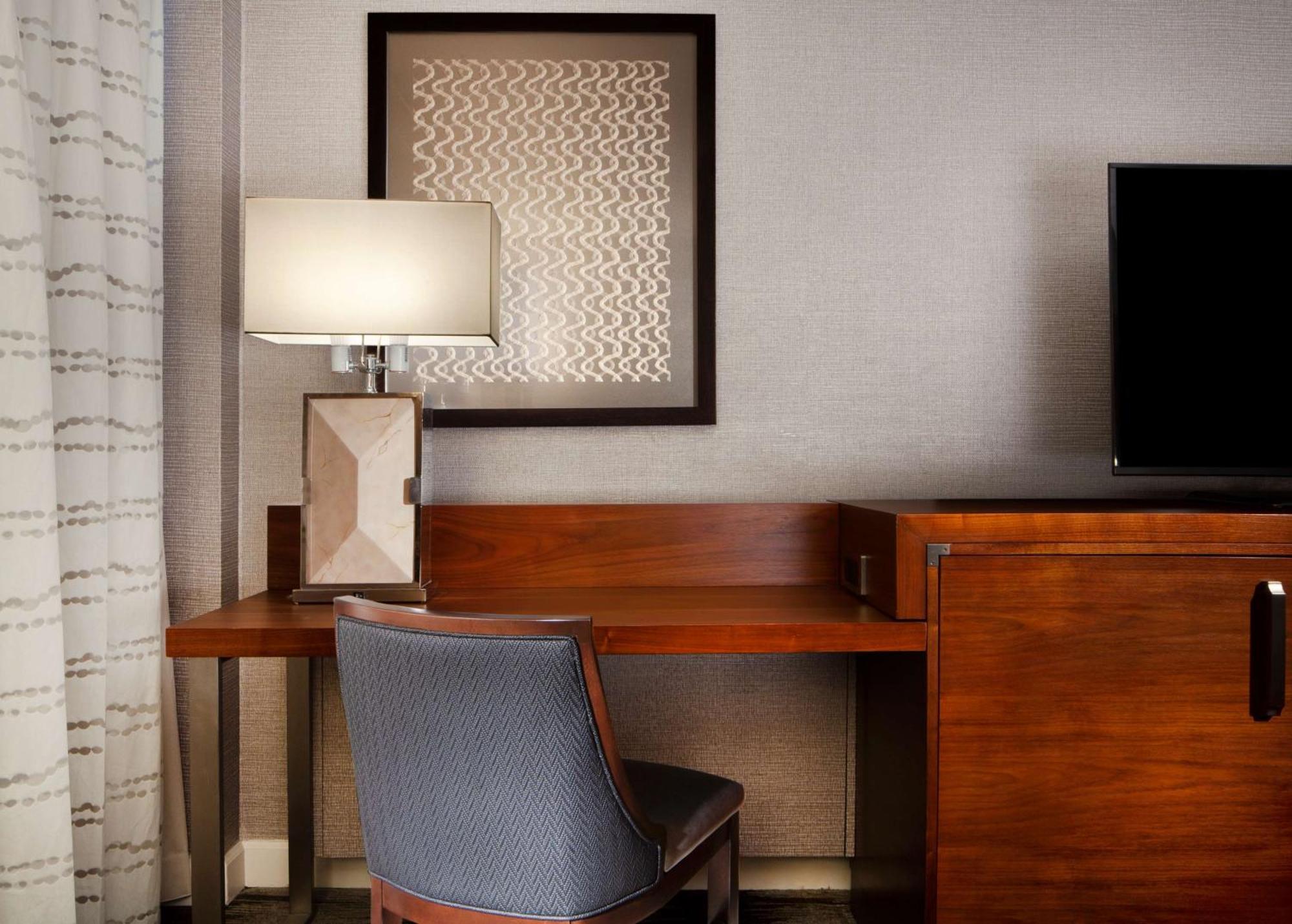 Double Room with Two Double Beds - Non-Smoking - Allergy Friendly