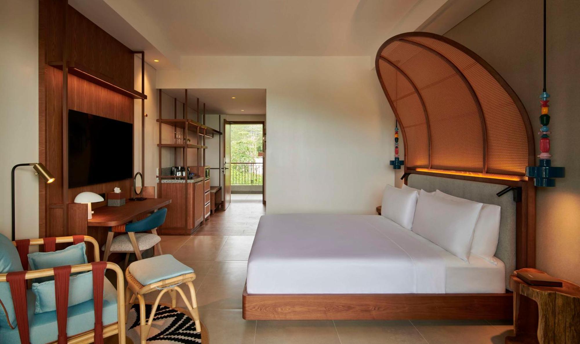 King Room with Garden View