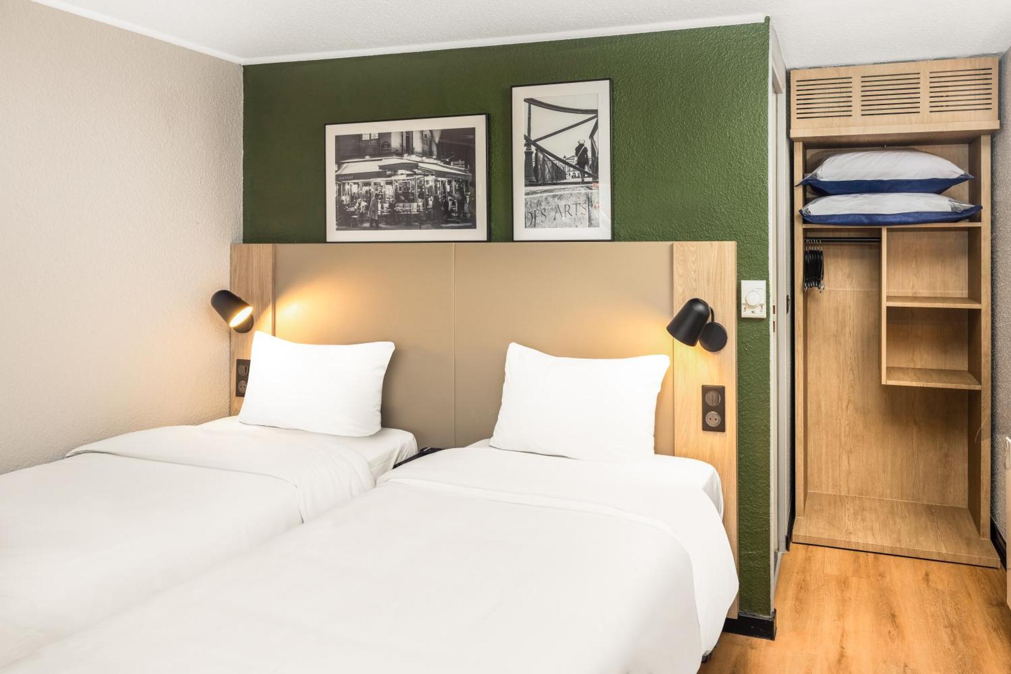 Standard Room - 2 Single Beds