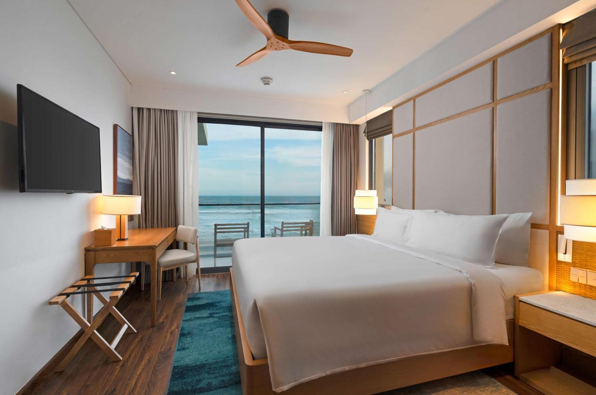 Three-Bedroom Pool Villa - Beach Front