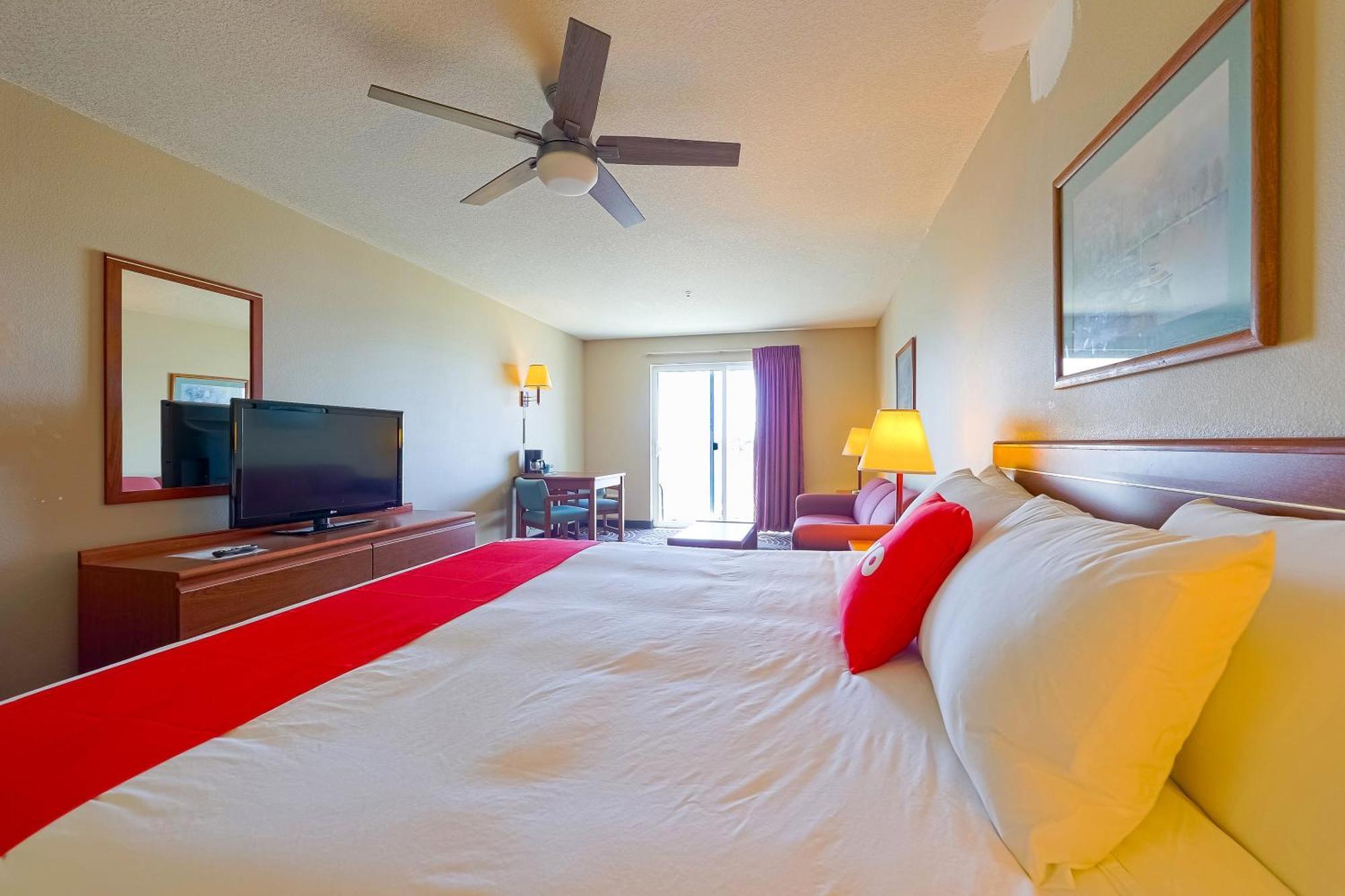King Suite with Balcony - Ocean View