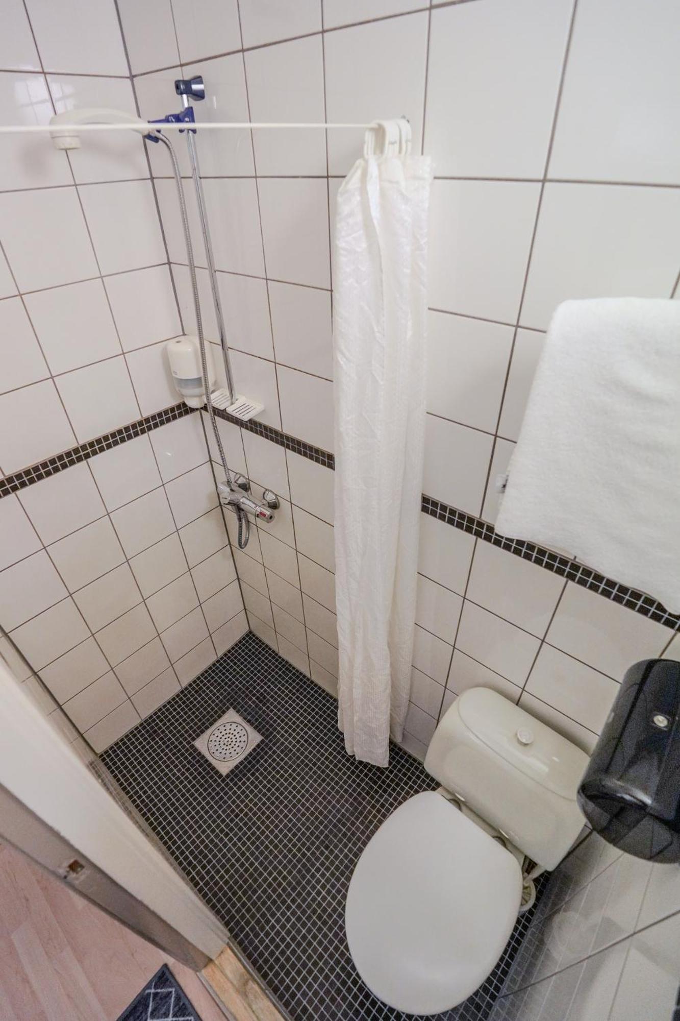 Economy Twin Room