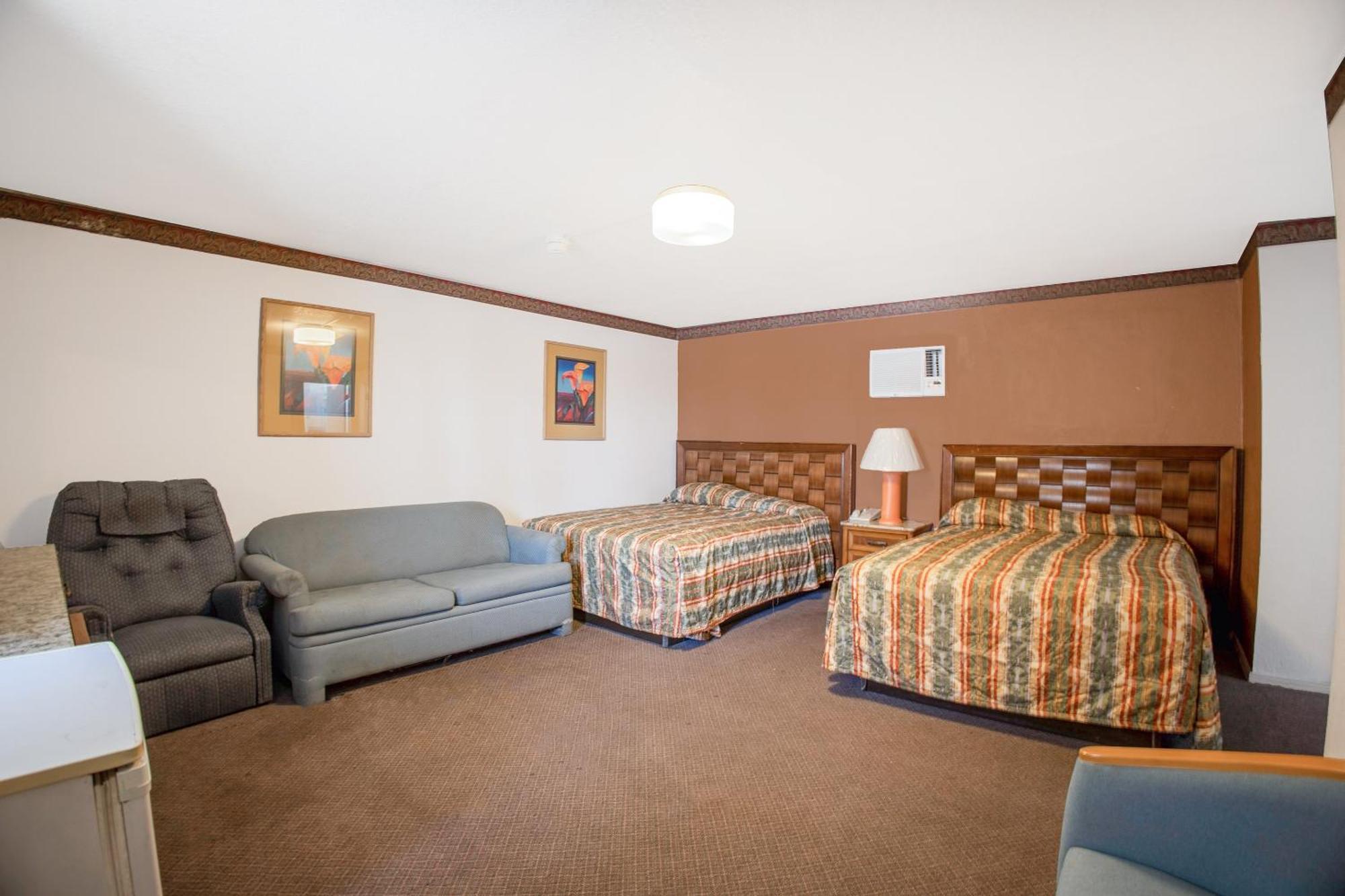 2 Queen Beds Non-Smoking