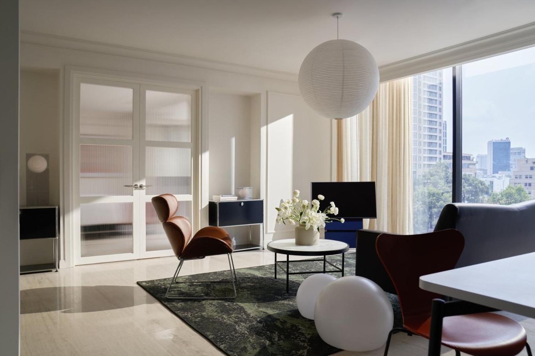 Suite with City View