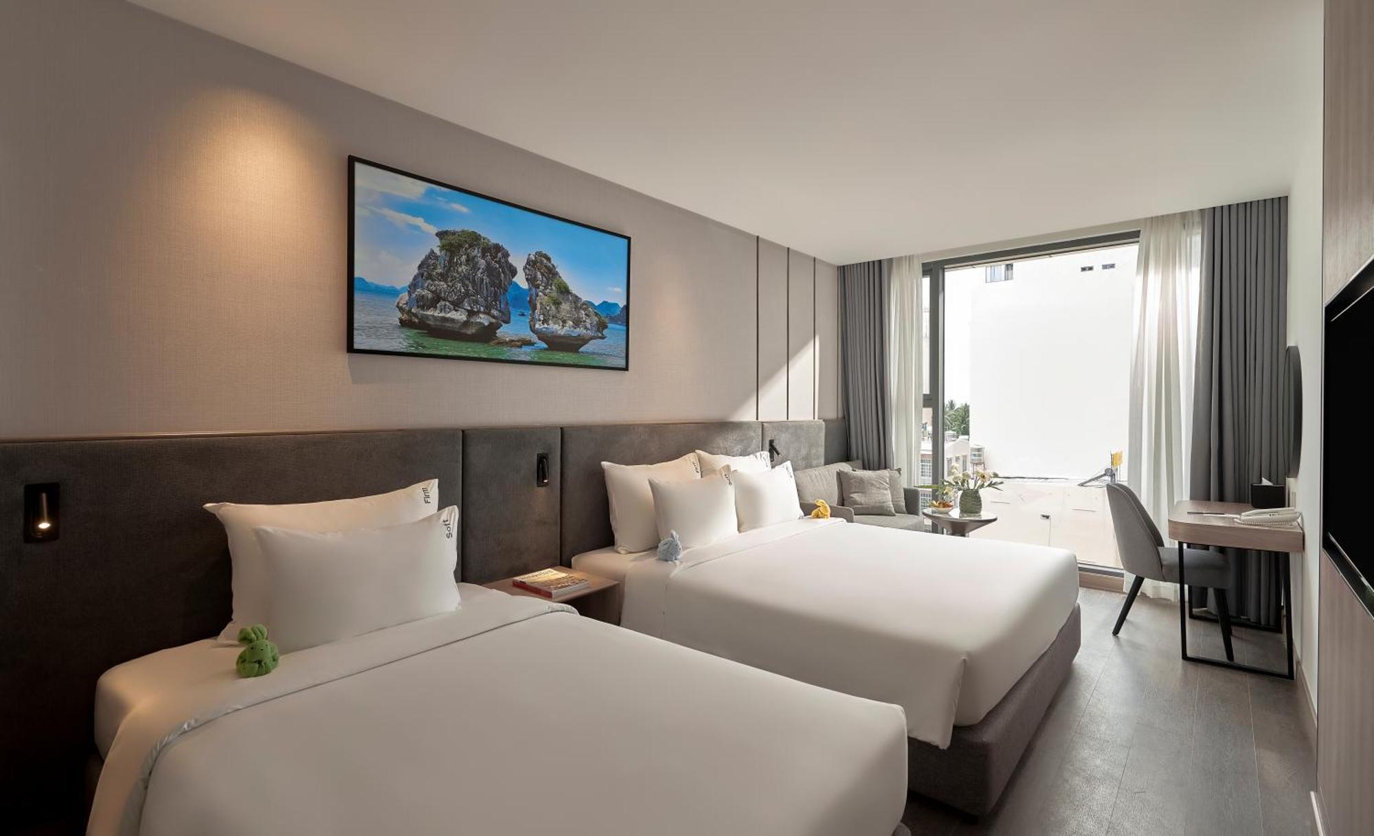 Triple Room with View