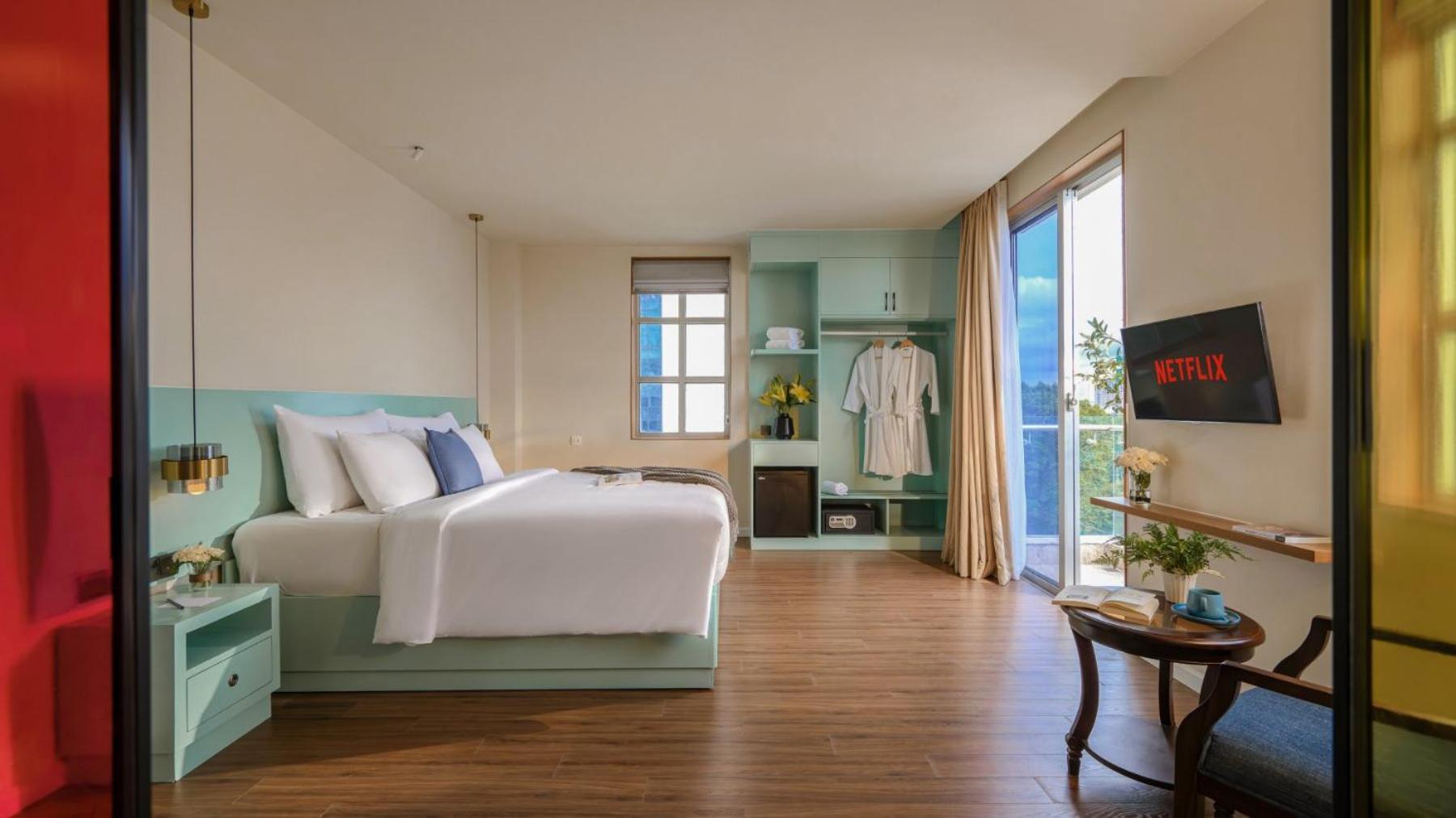 Deluxe Double Room with Balcony