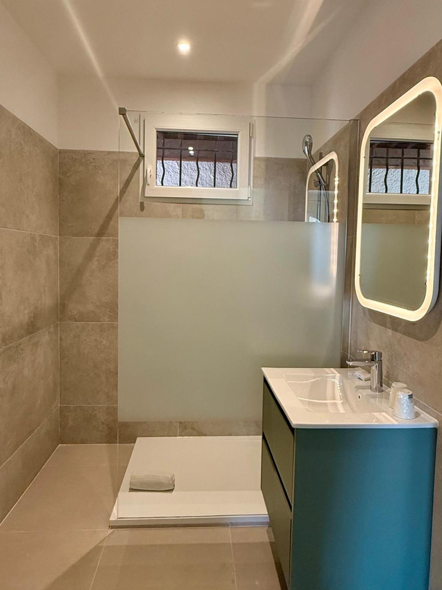 Double Room with Terrace and Garden View