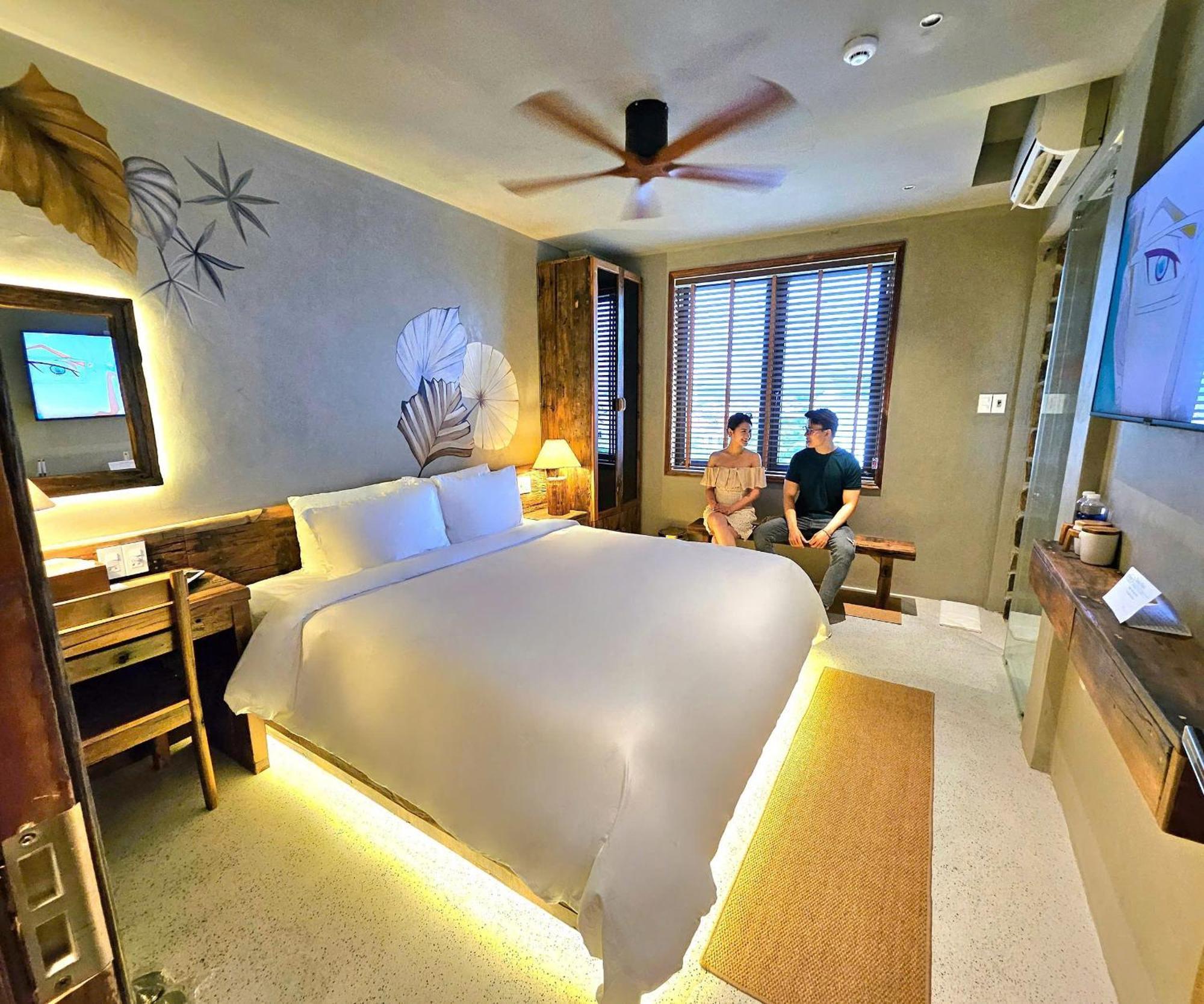 Superior Queen Room