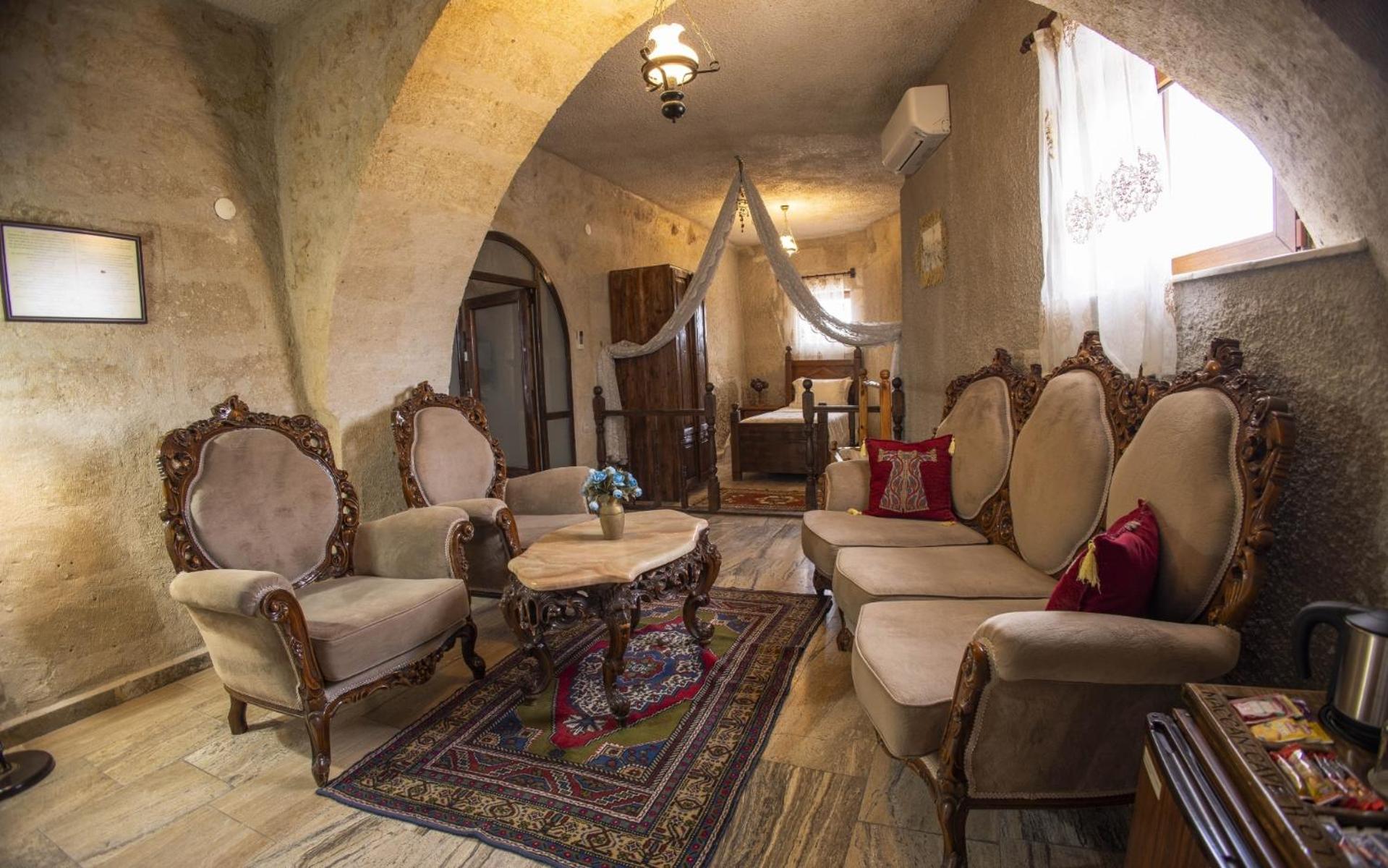 Stone Arch Room