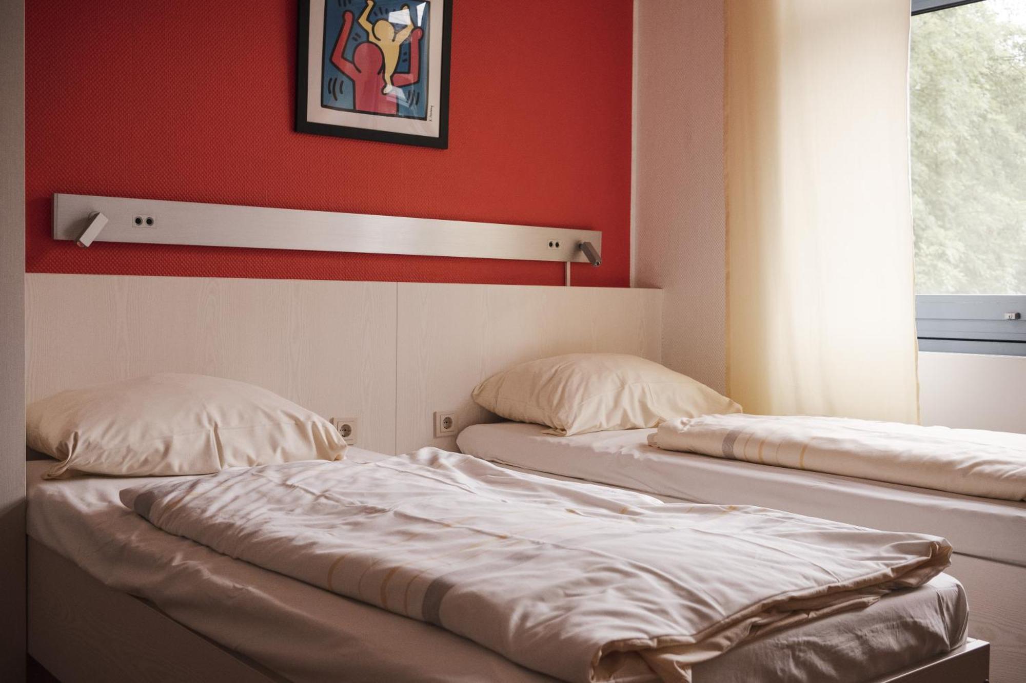 Large Twin Room