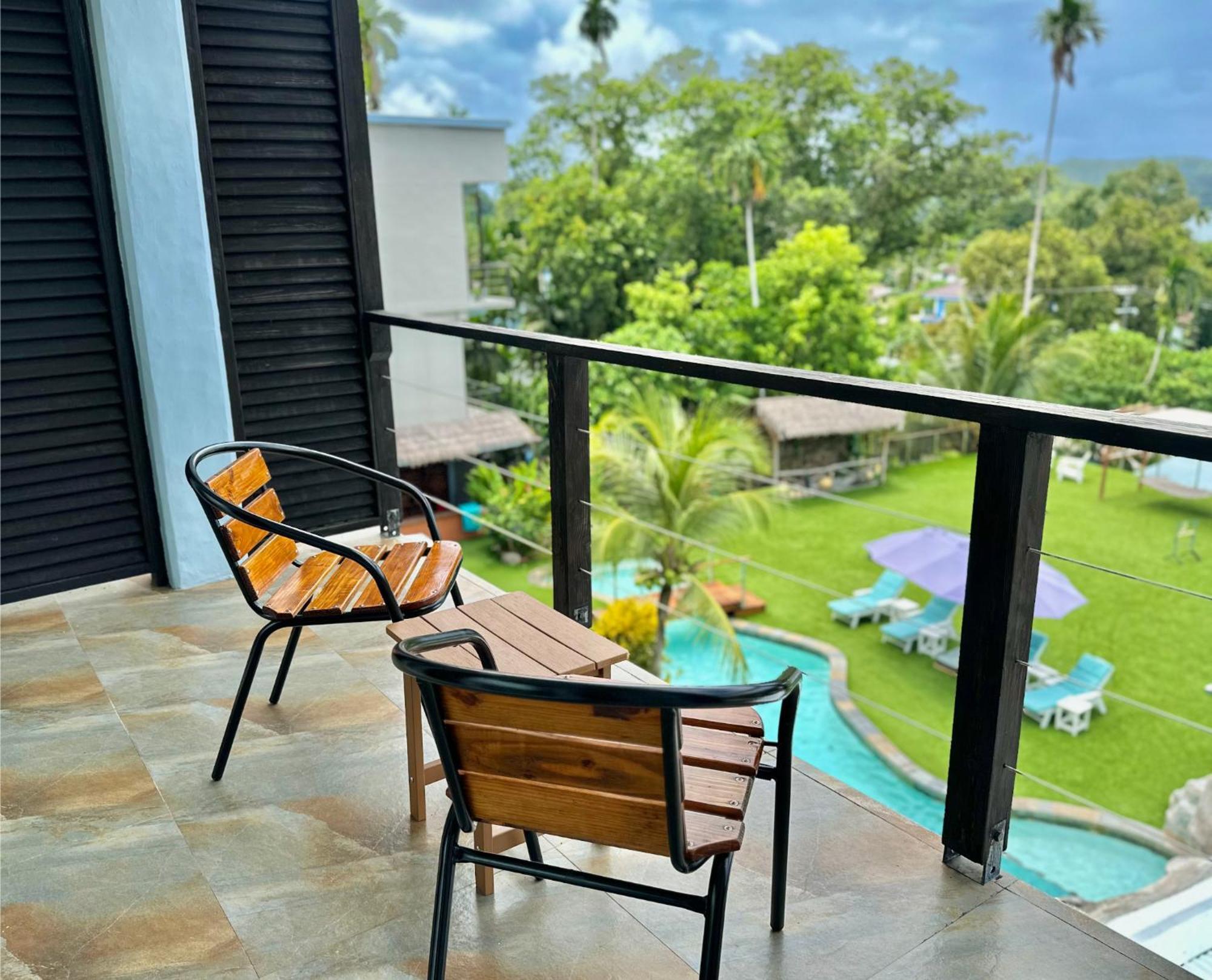 Deluxe Room with Sea View