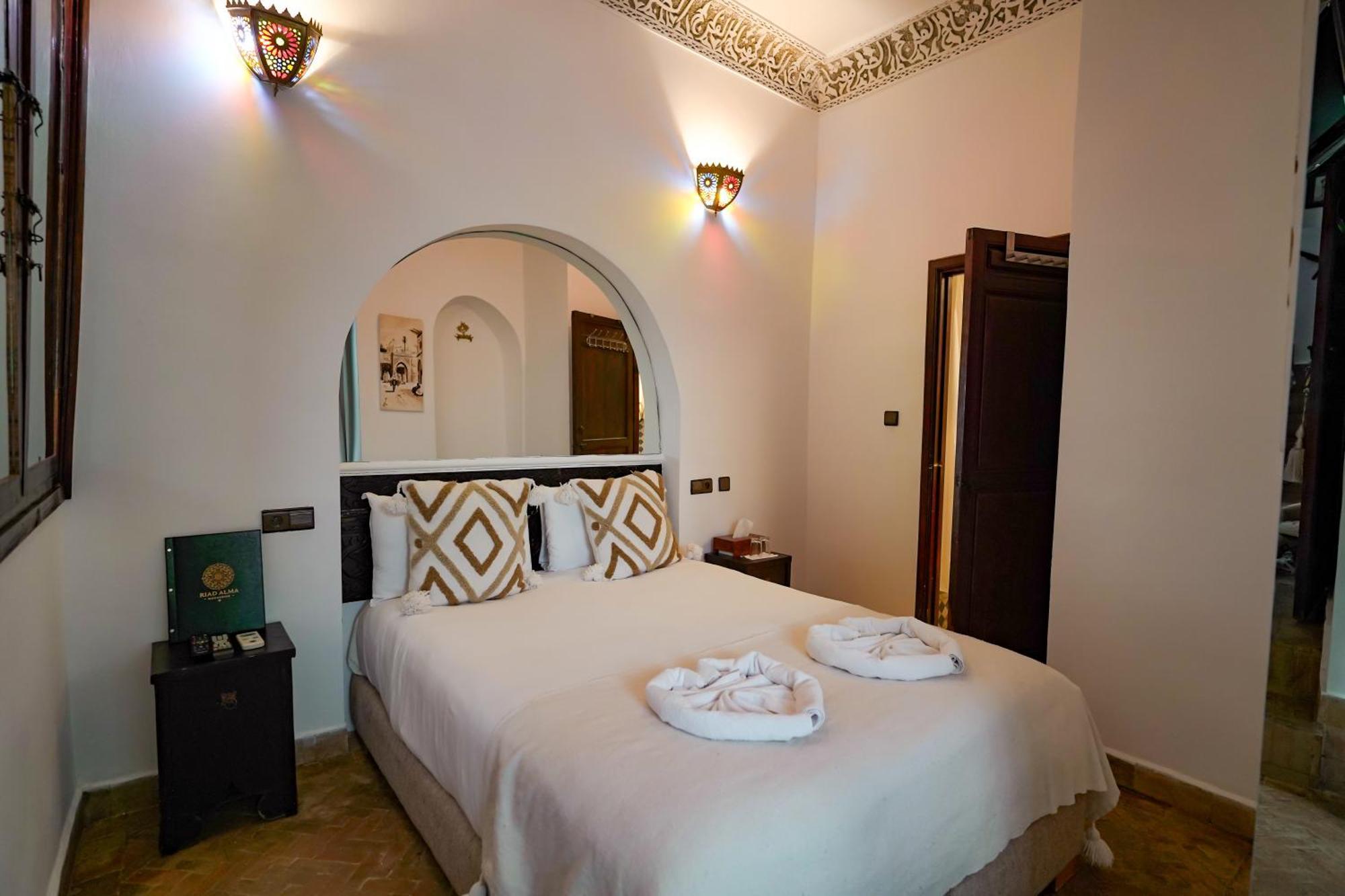 Double Room with Pool View
