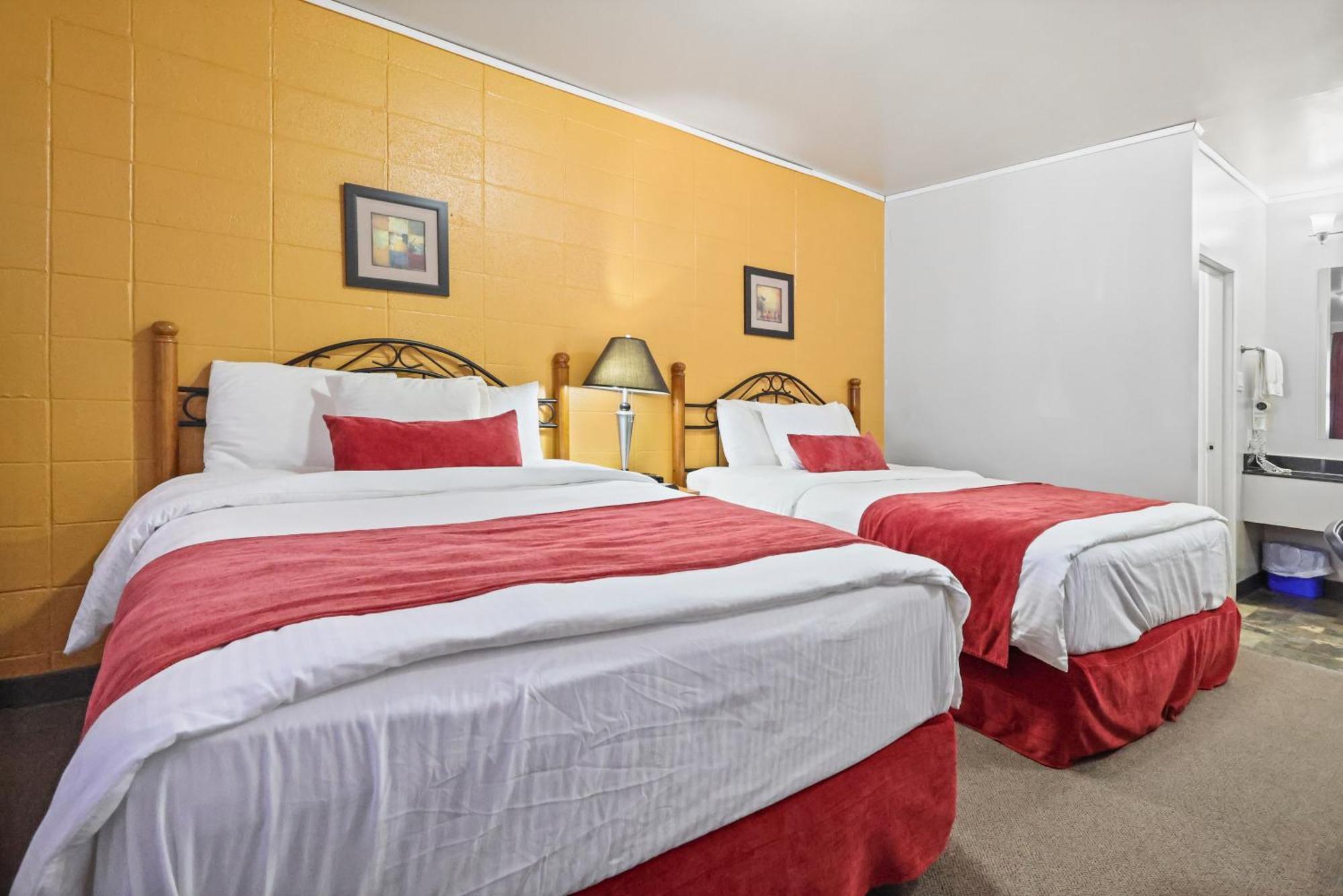 Queen Room with Two Queen Beds