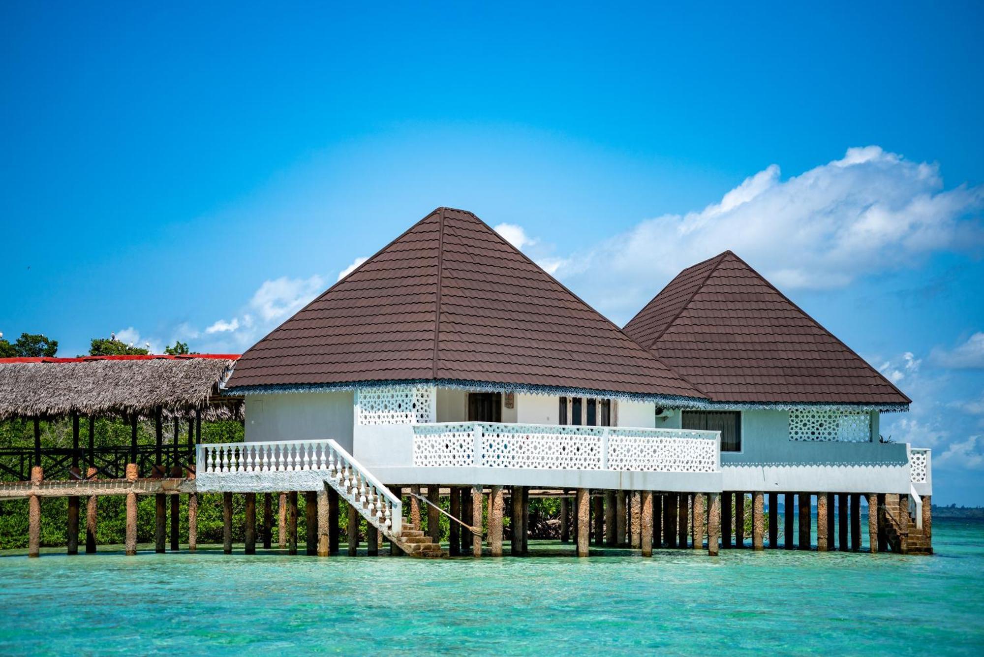 Overwater Suite