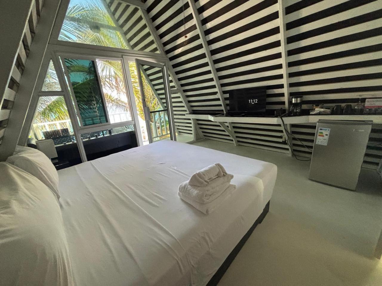 King Suite with Ocean View