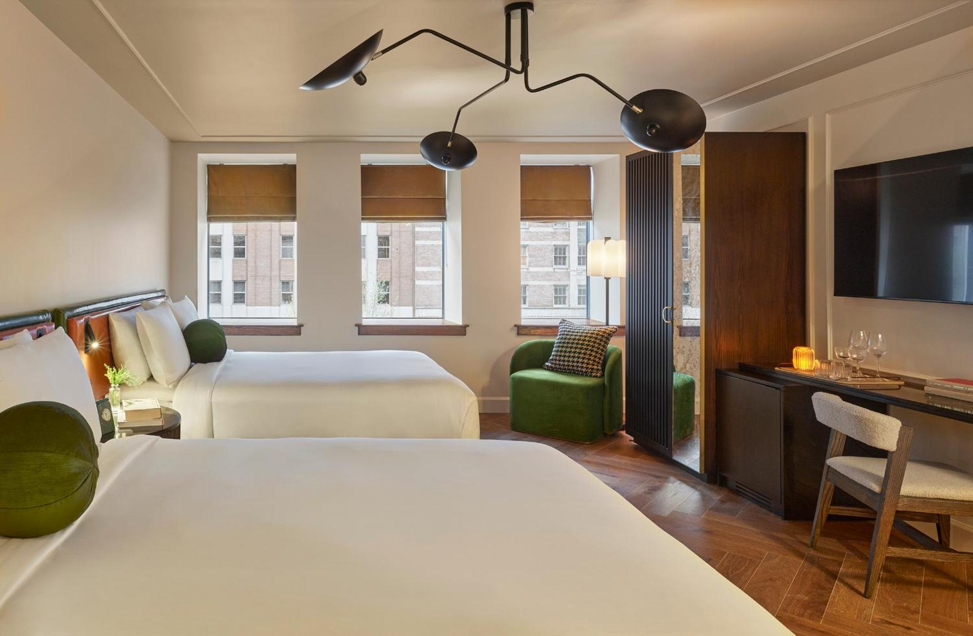 Deluxe Queen Room