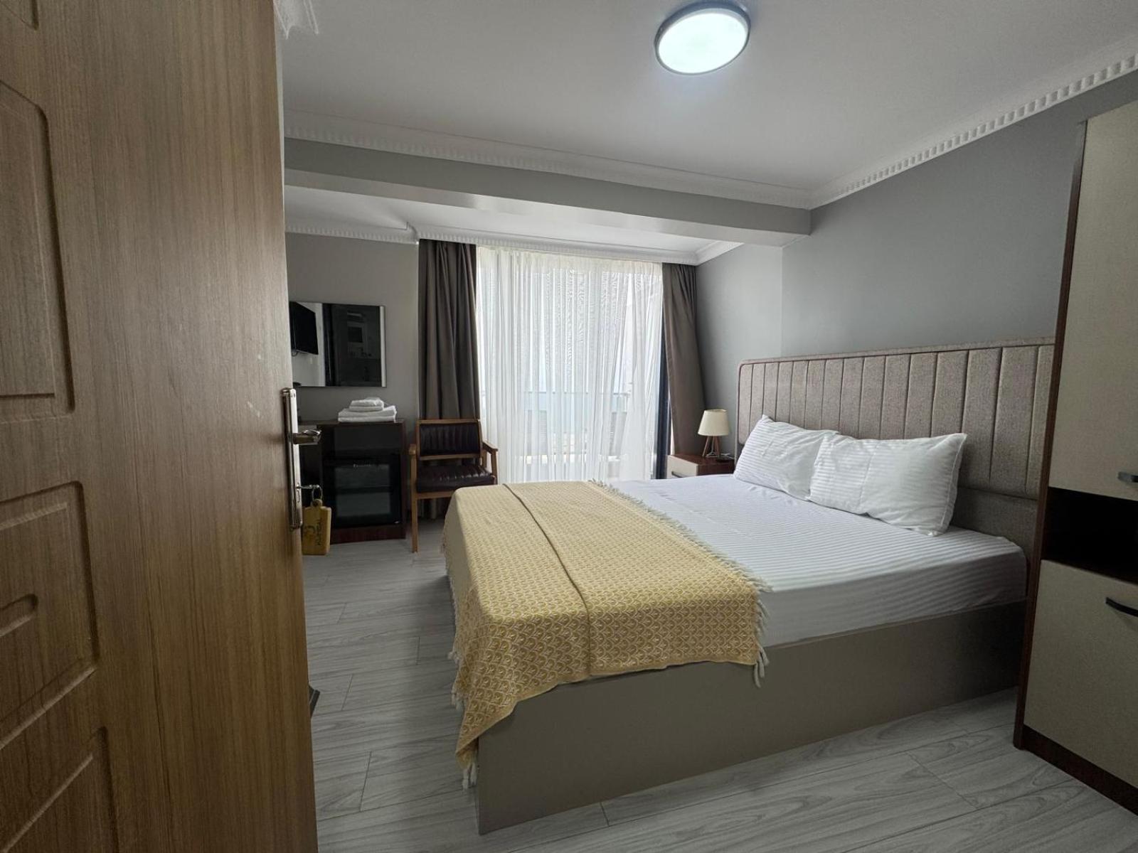 Deluxe Double Room with Sea View