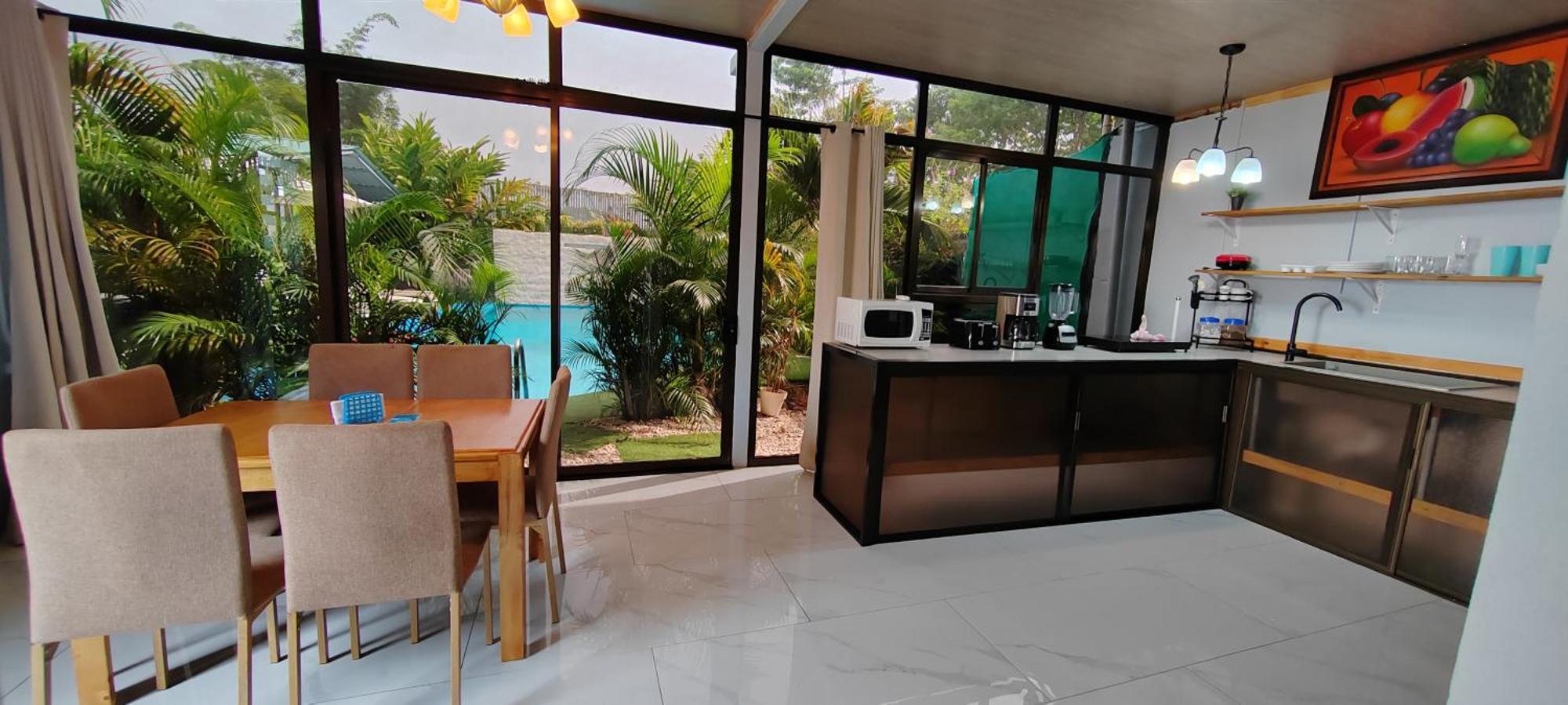 Apartment with Pool View