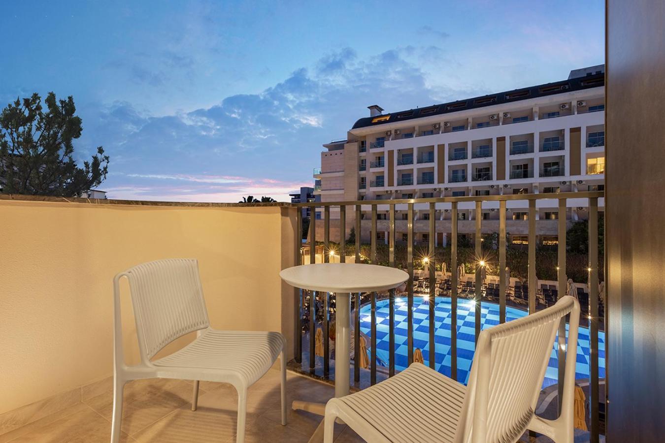 Deluxe Double Room with Balcony