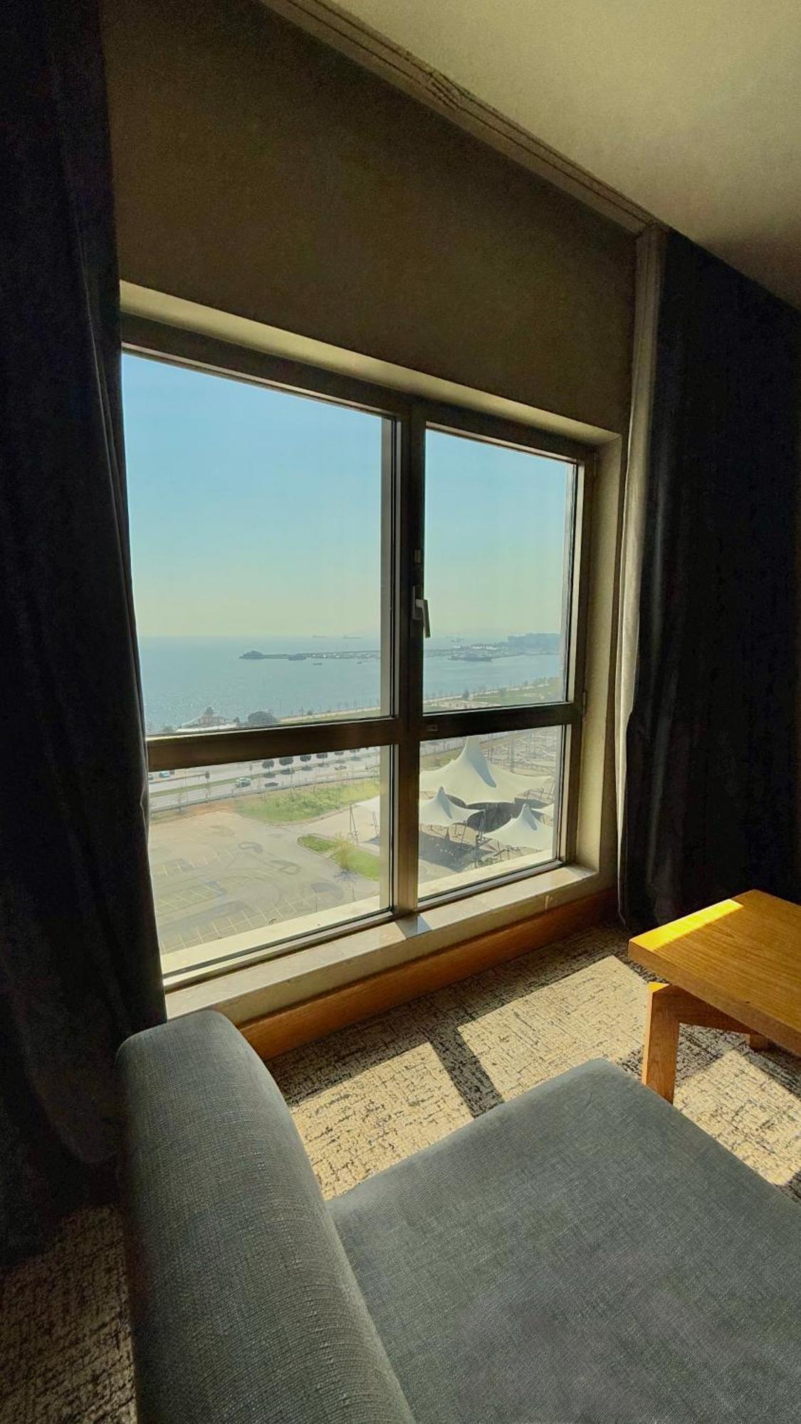 Standard Twin Room with Sea View