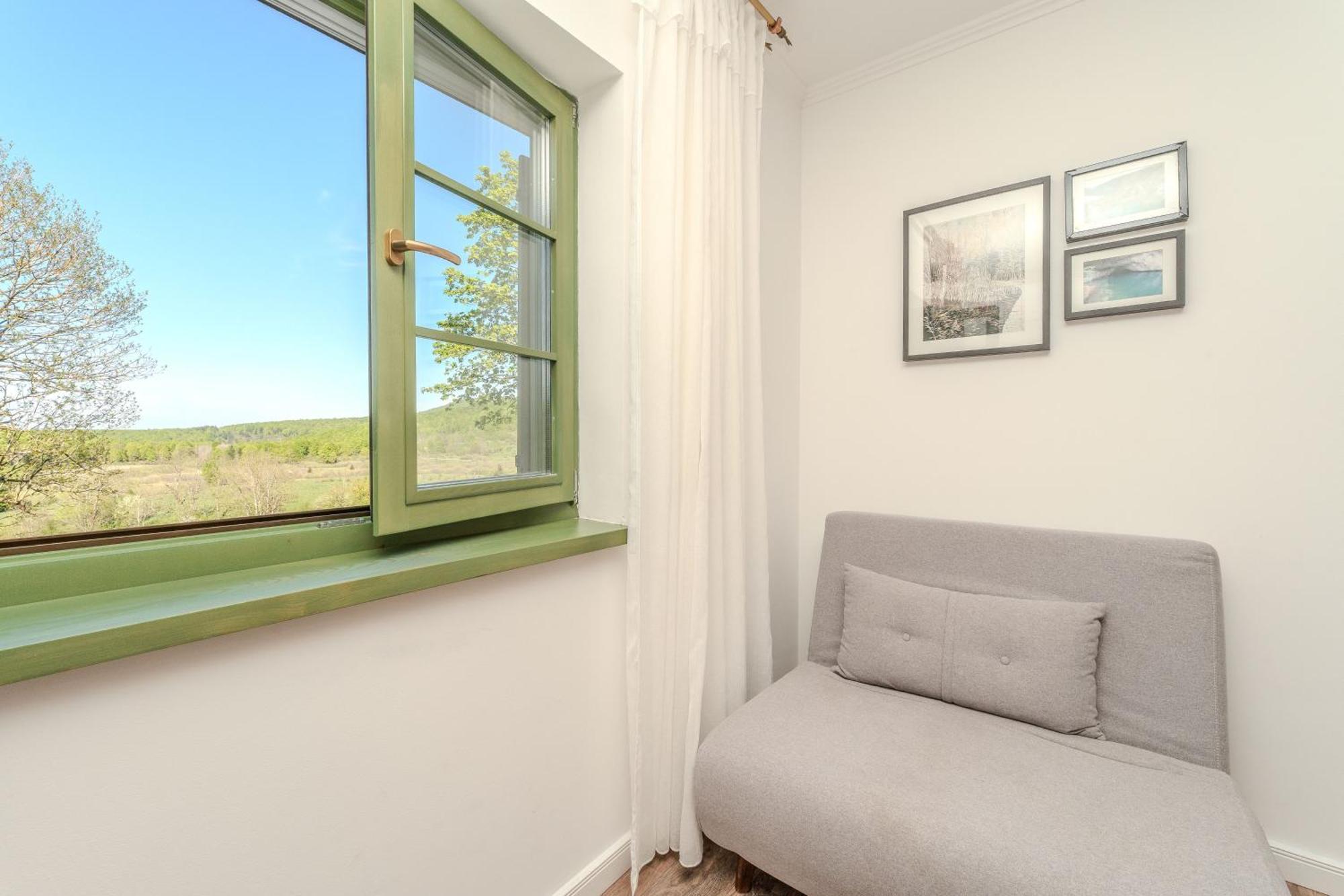 Deluxe Family Room - Roses