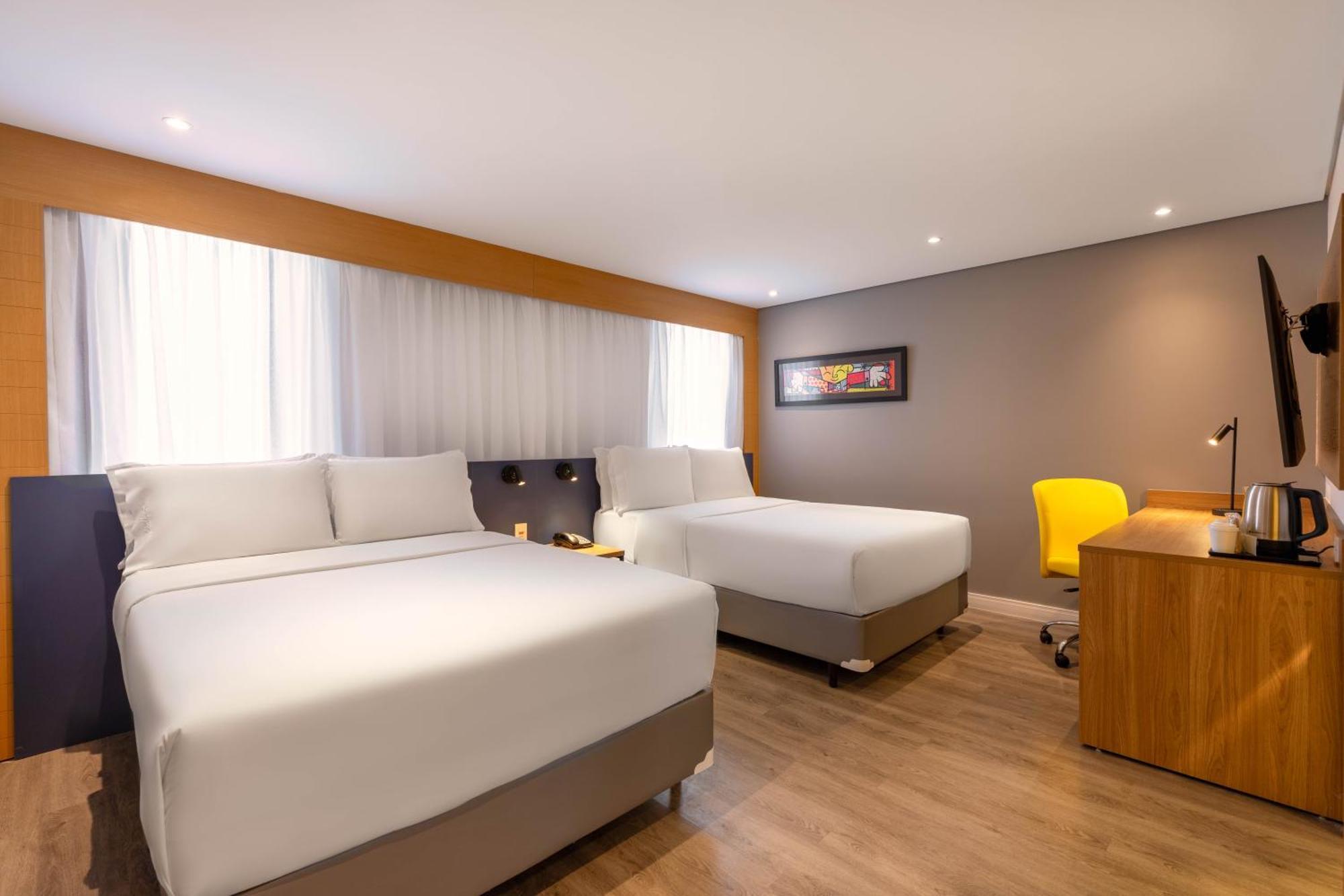 Standard Room with Two Single Beds