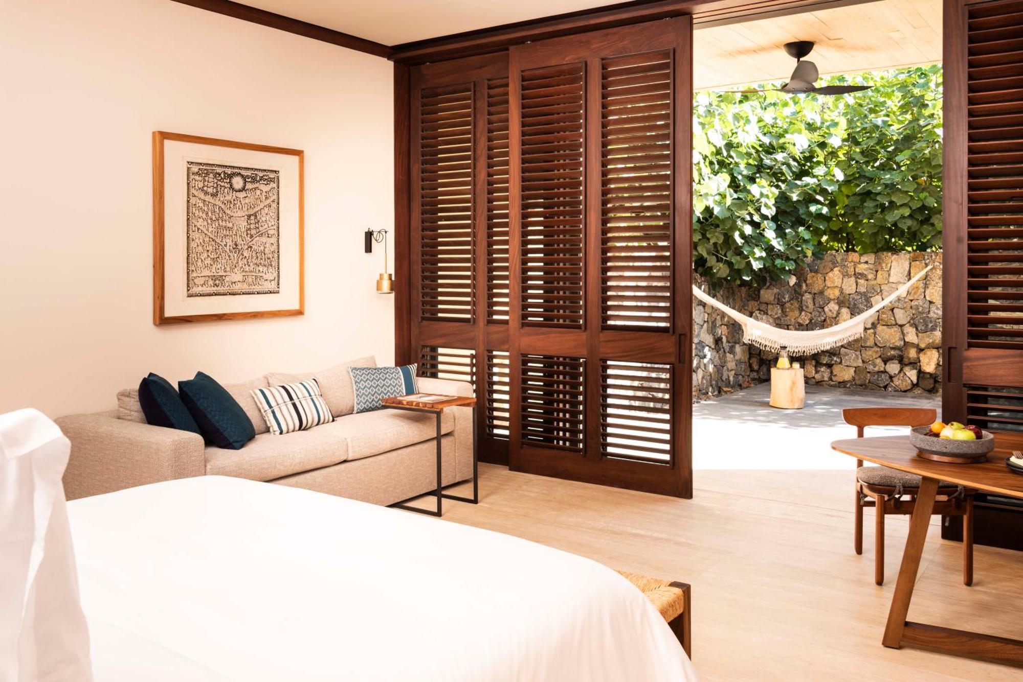 Nature Queen Room