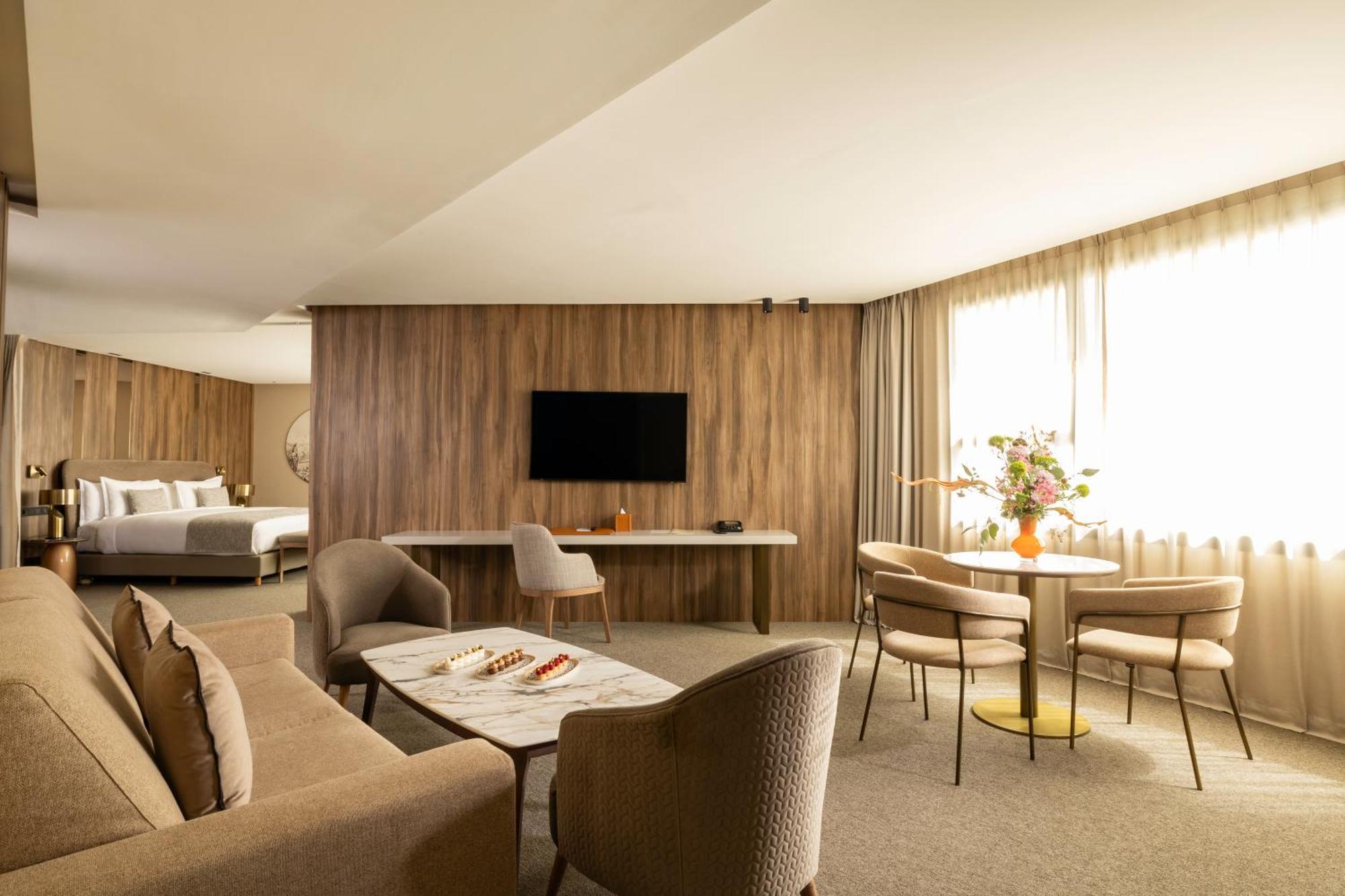 Superior Suite with Sea View