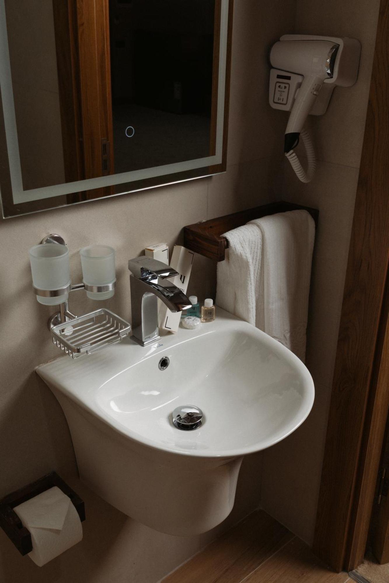 Triple Room with Private Bathroom