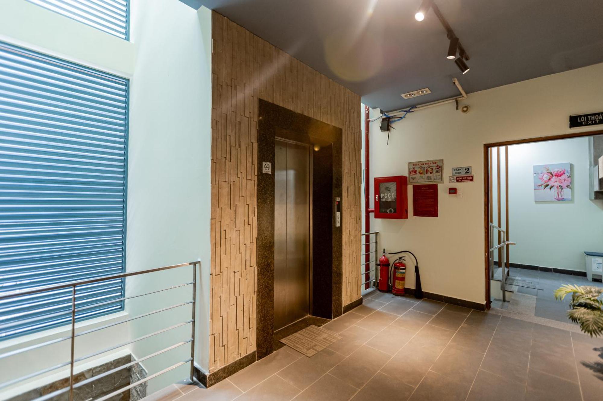 Studio with Balcony