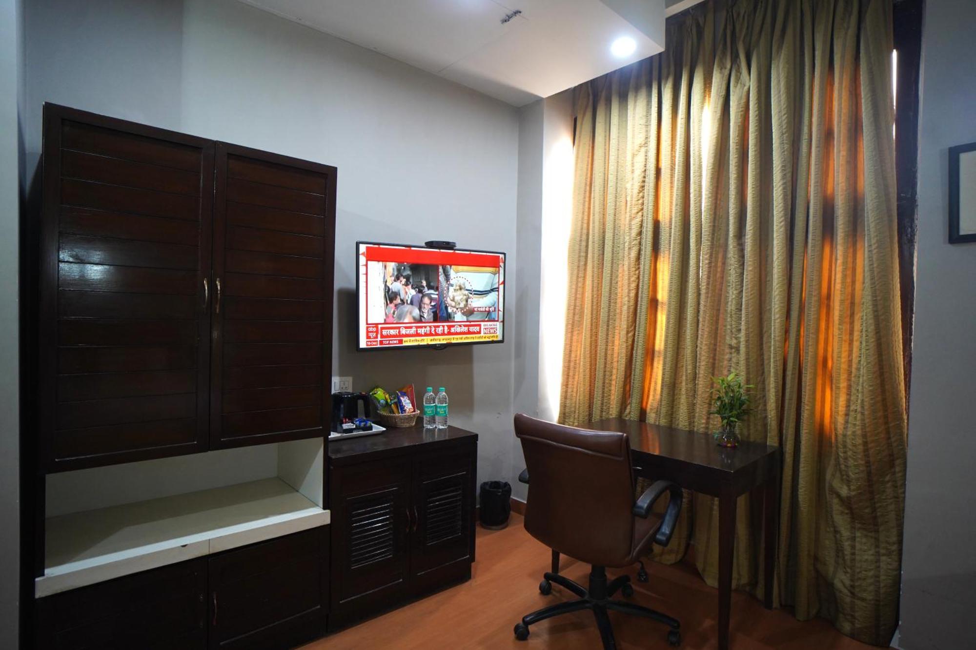 Superior King Room