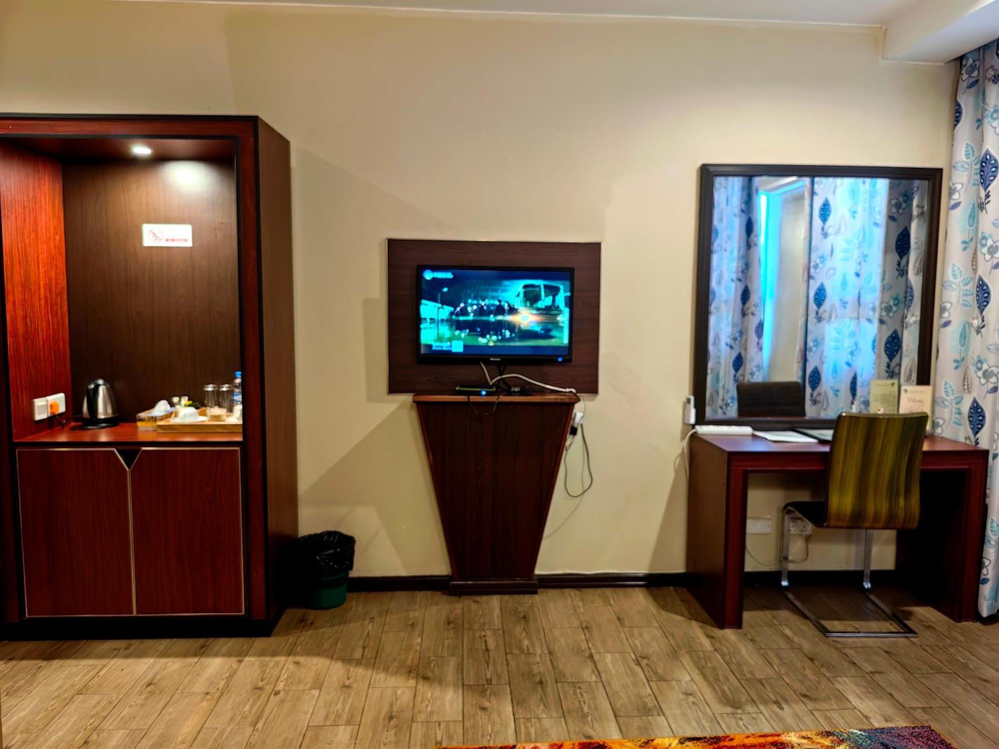 Twin Room with Bathroom