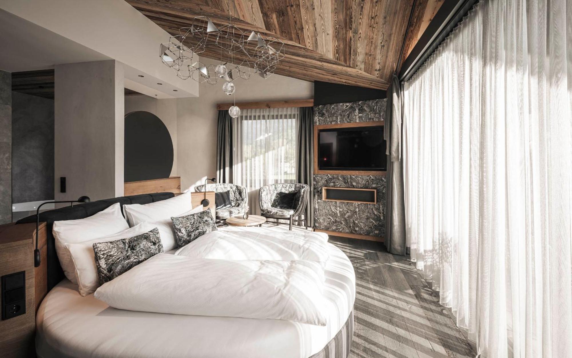 King Suite with Balcony