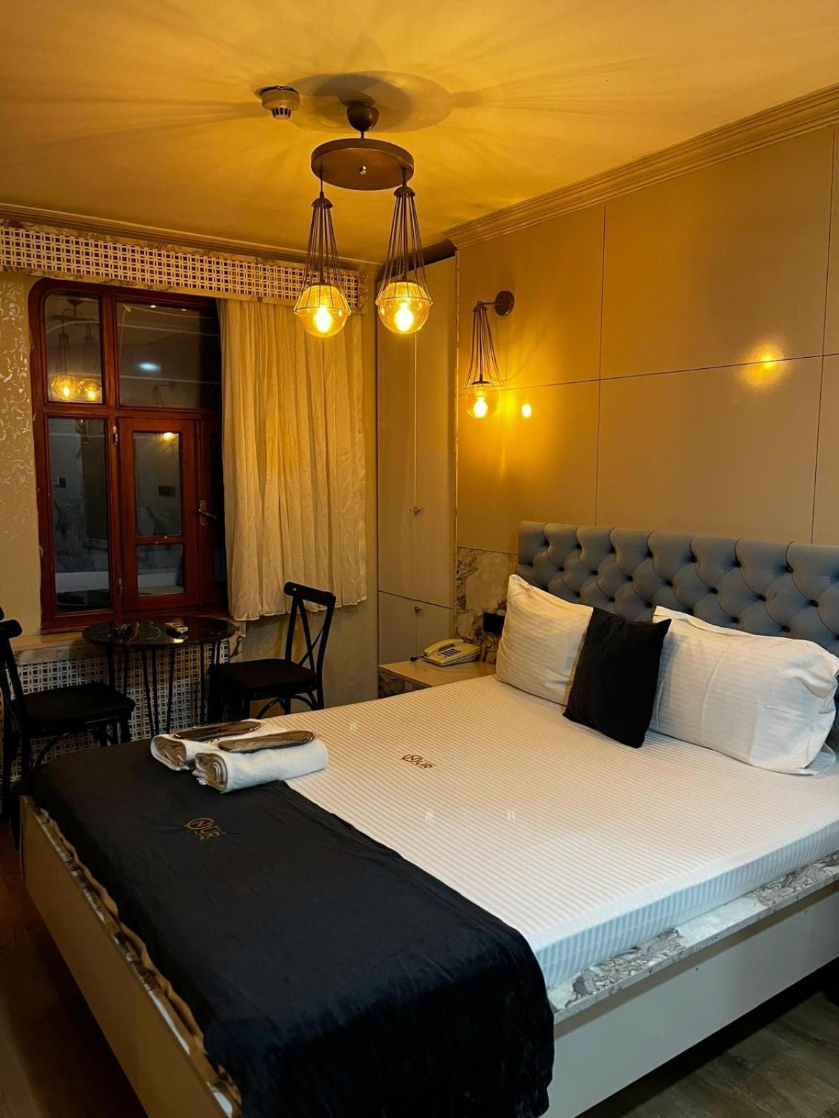 Basic Triple Room