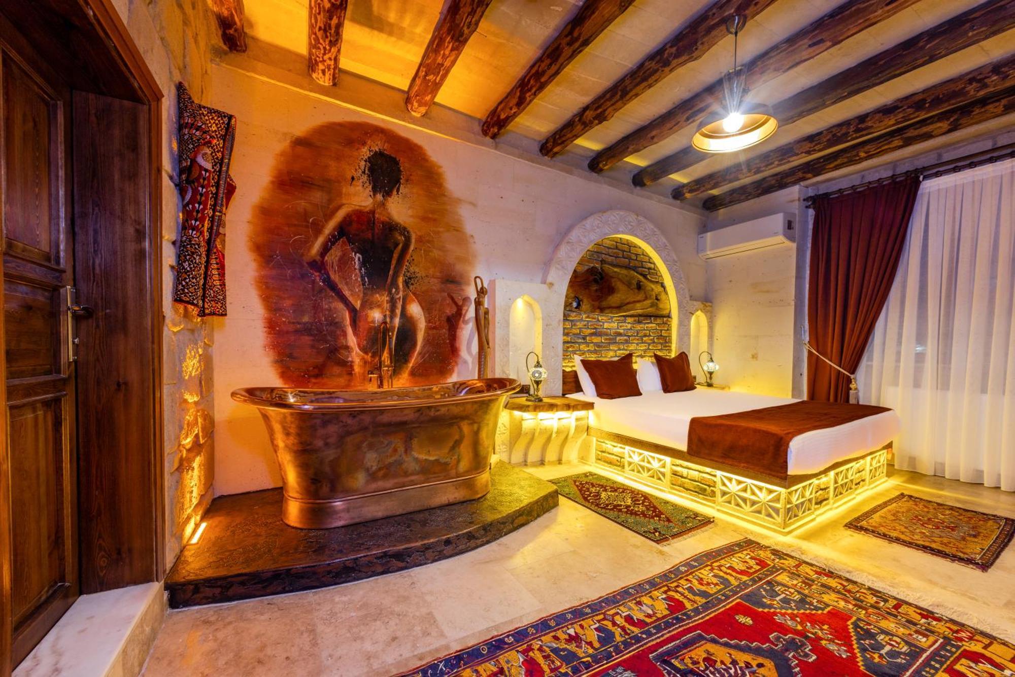 Deluxe Double Room with Bath